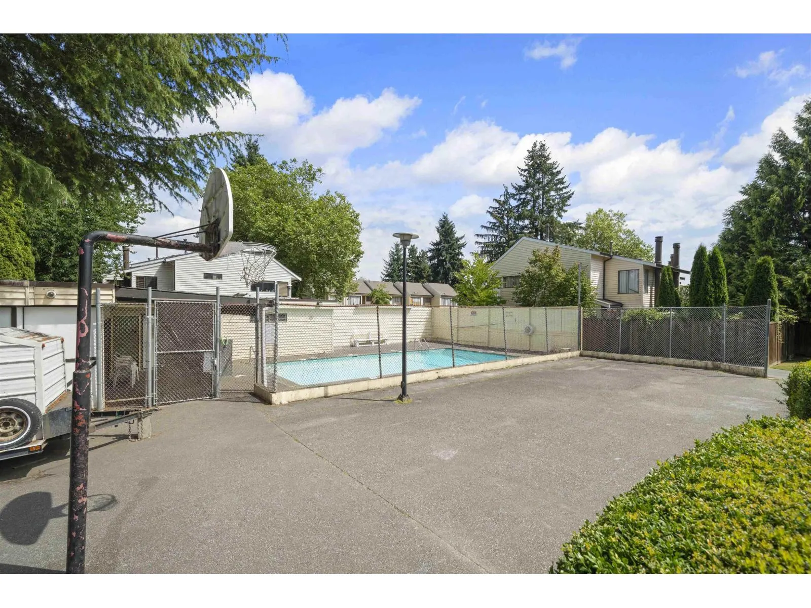 65 9366 128 STREET