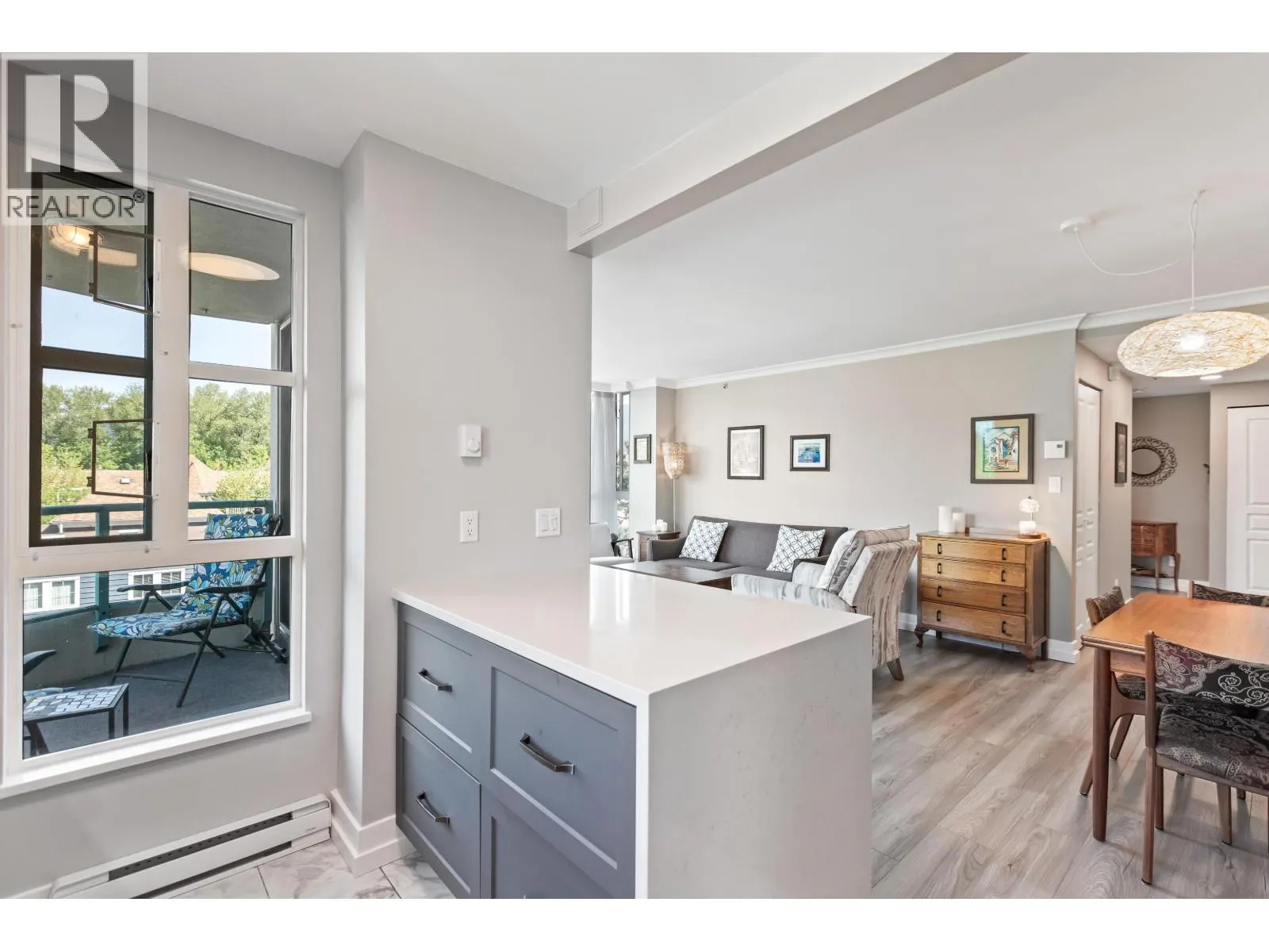 601 3071 GLEN DRIVE