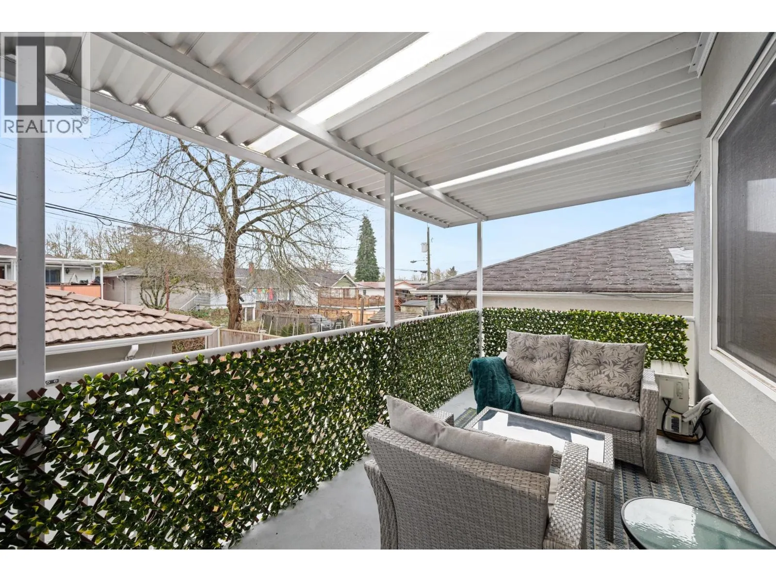 5260 ST. CATHERINES STREET
