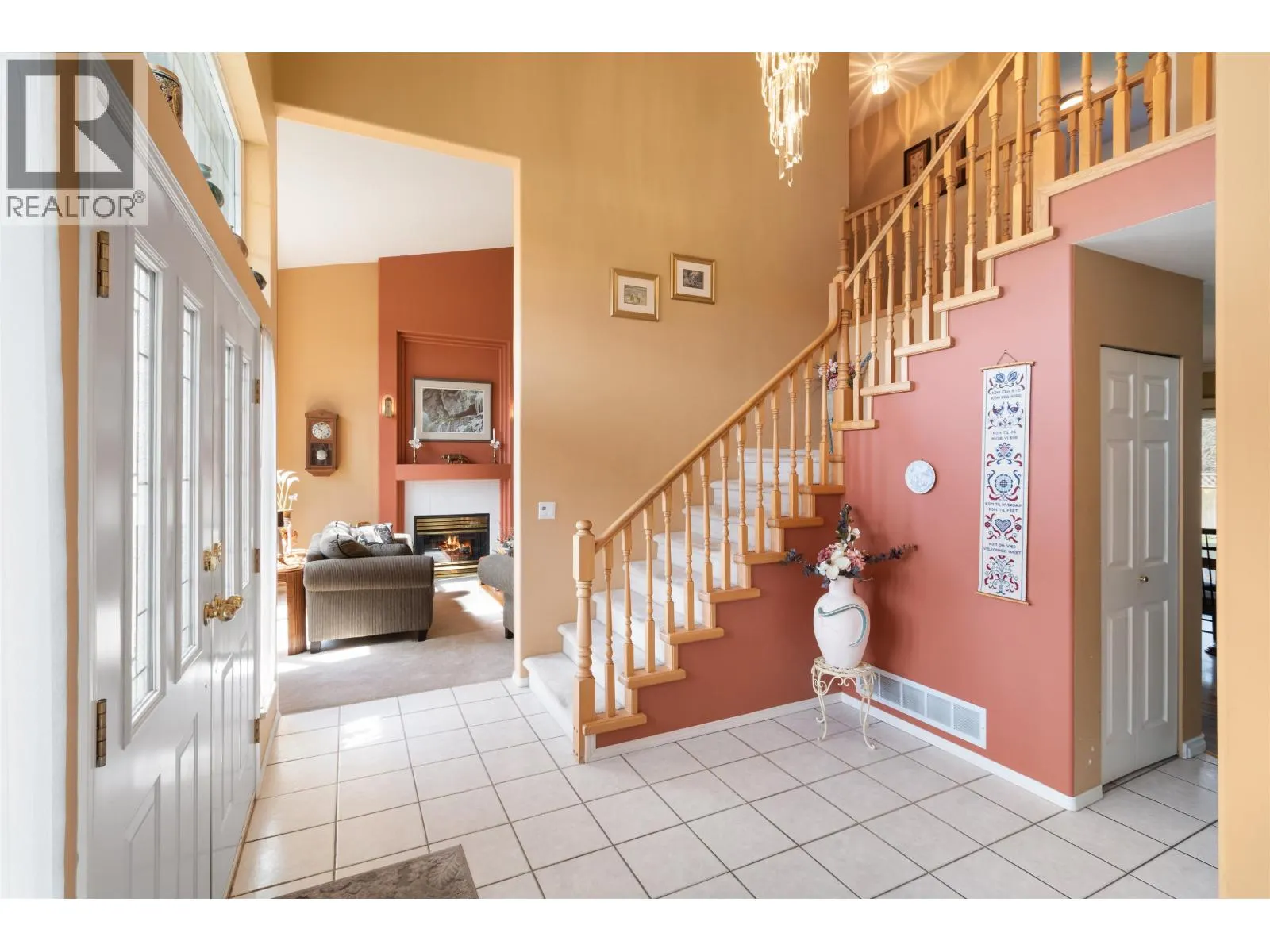 939 RIVERSIDE DRIVE