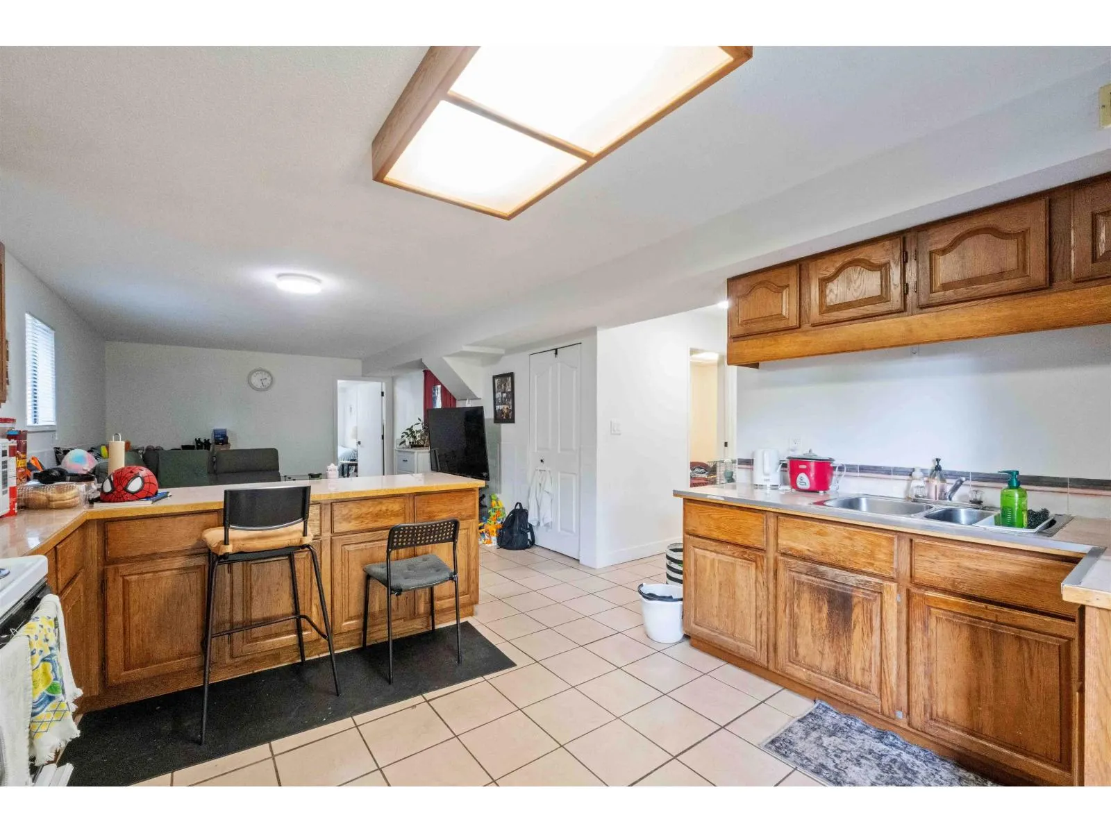 2418 WAYBURNE CRESCENT