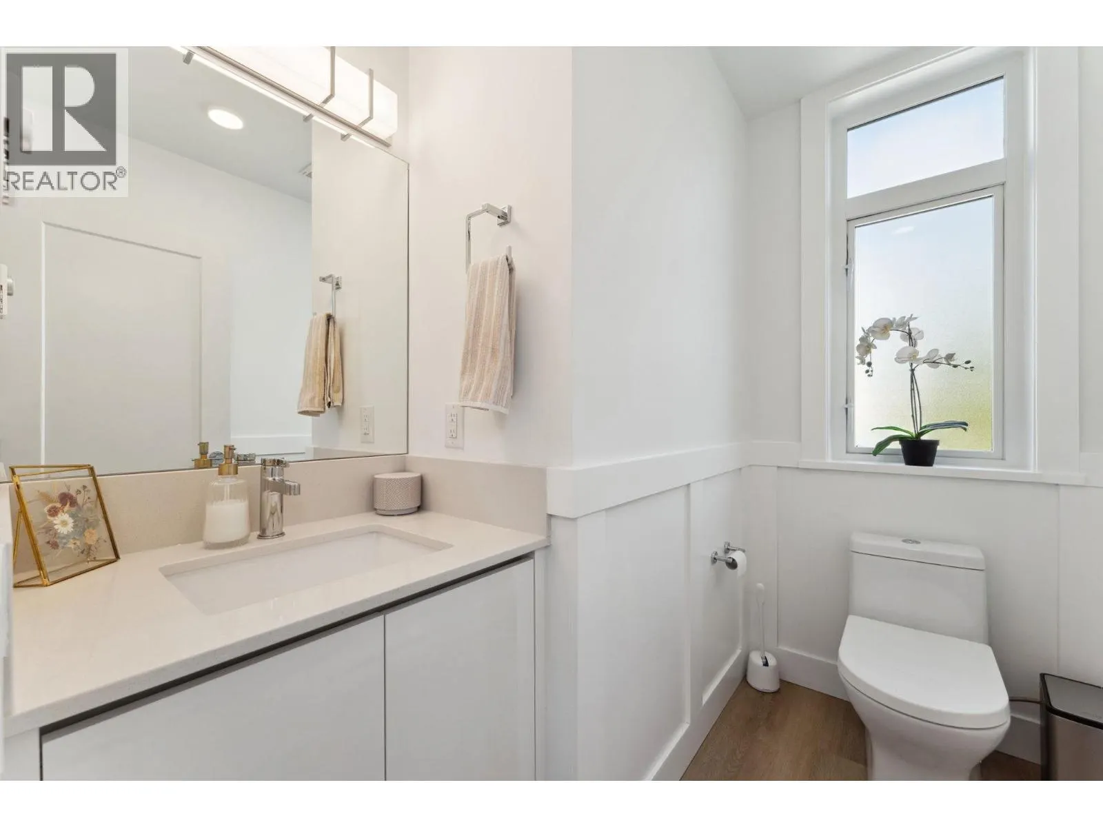 212 1306 LAVAL SQUARE