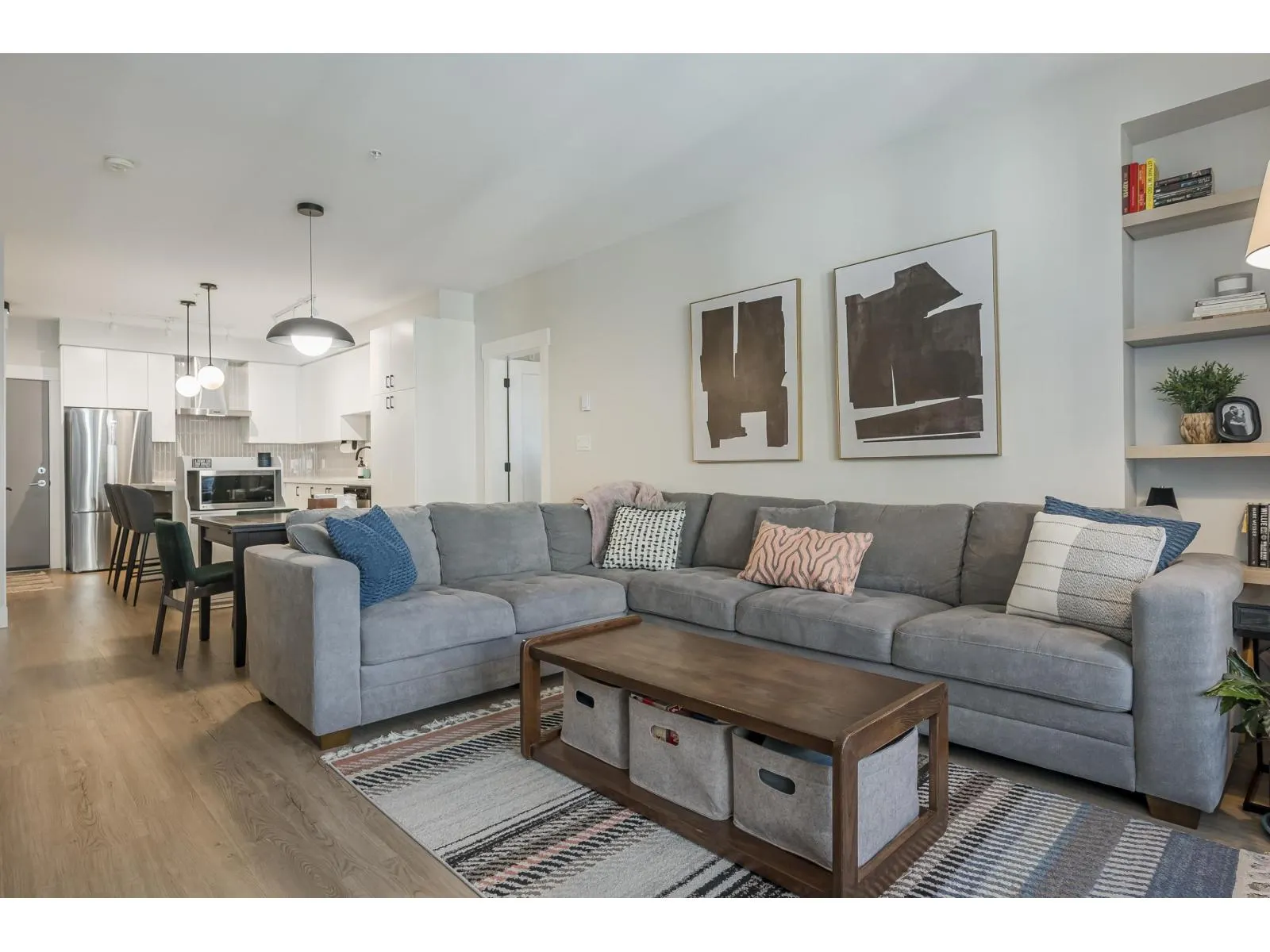 B408 20838 78B AVENUE