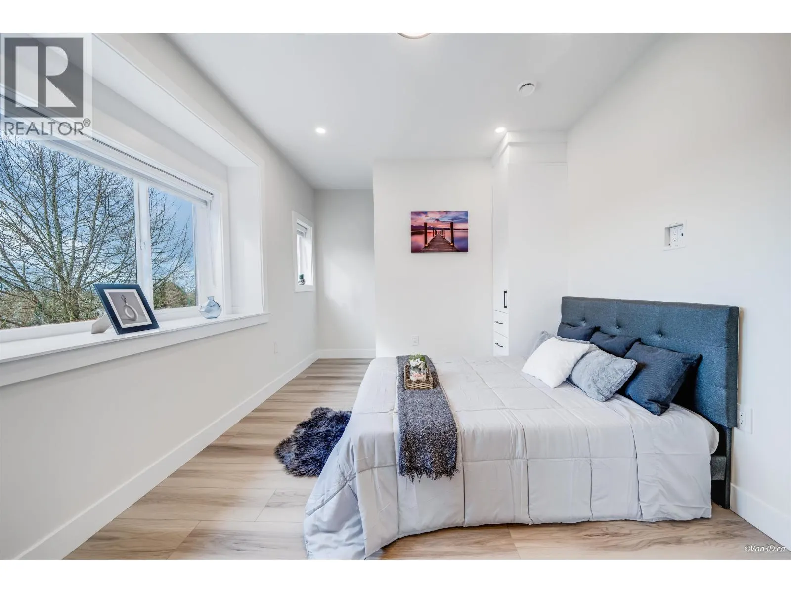 4320 NANAIMO STREET