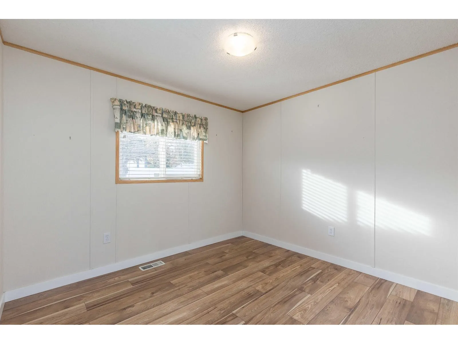 27 45918 KNIGHT ROAD|Sardis East Vedder