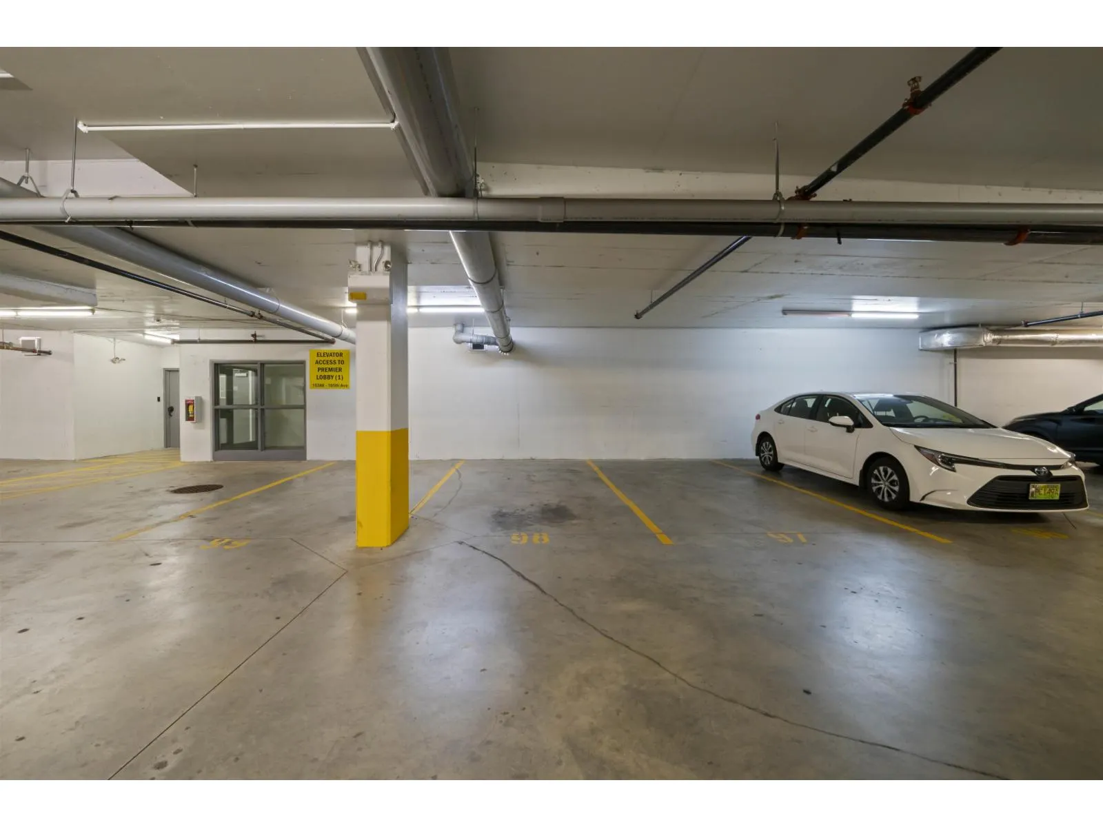309 15388 105 AVENUE