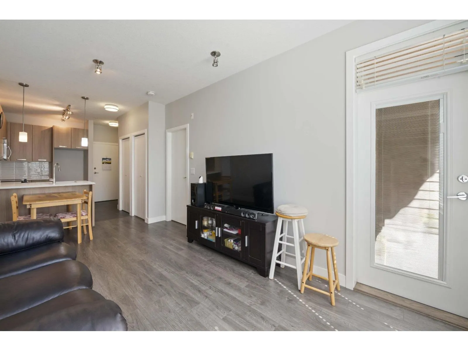 309 15388 105 AVENUE