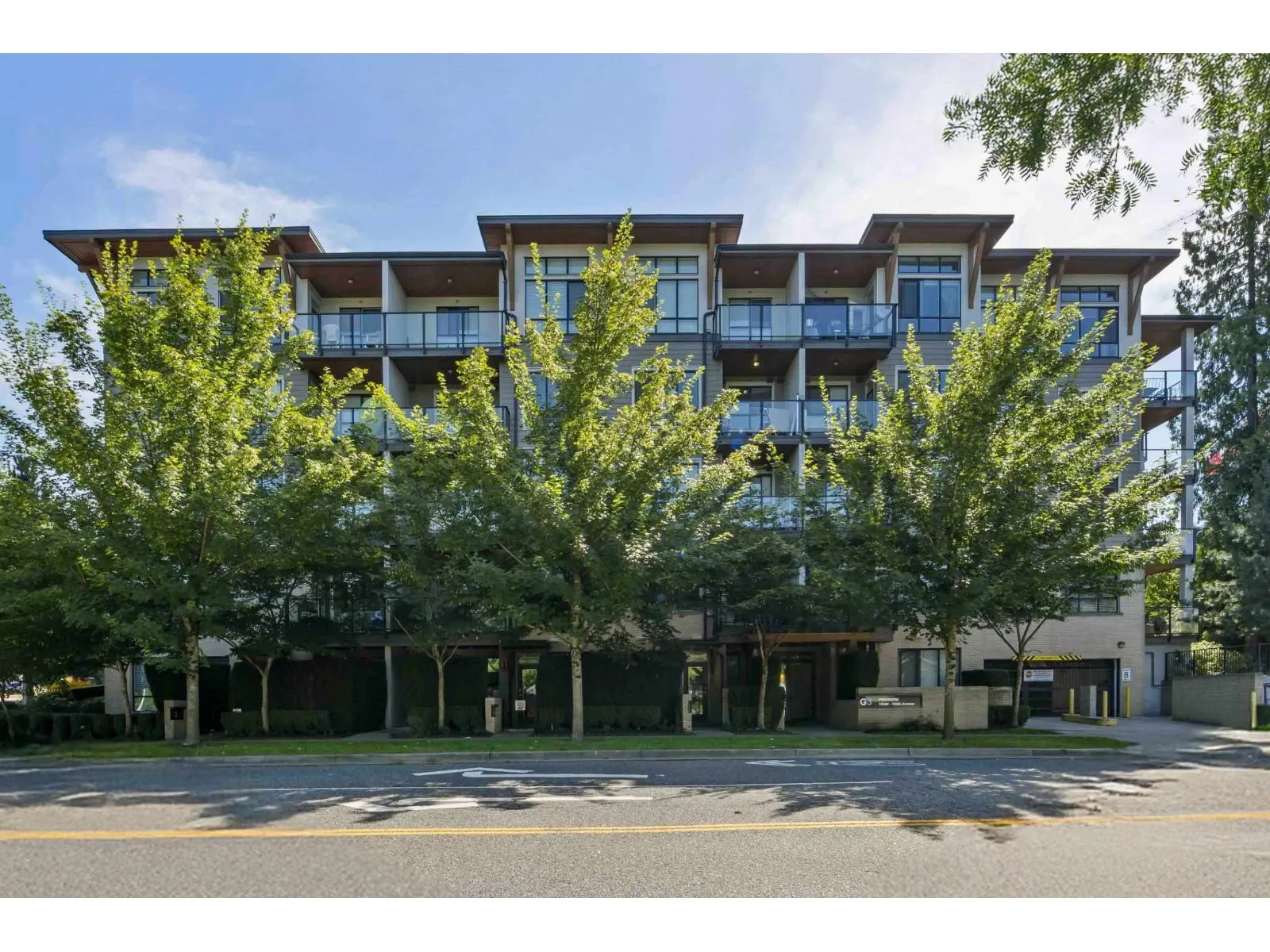 309 15388 105 AVENUE