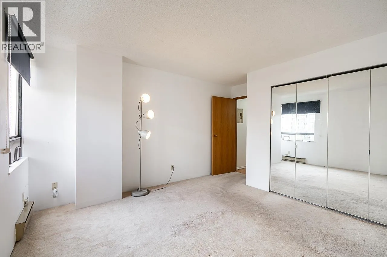 906 1026 QUEENS AVENUE