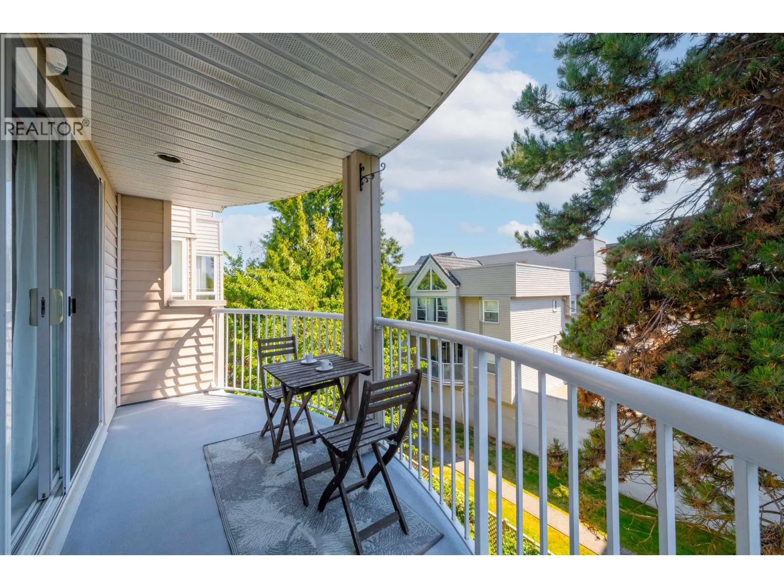 304 7700 GILBERT ROAD