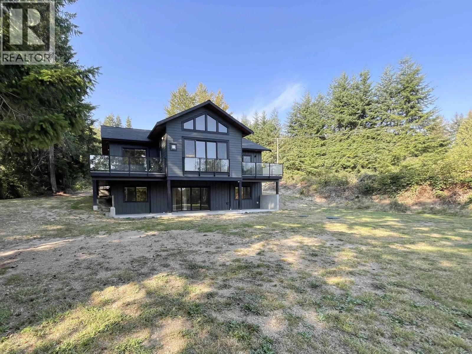 915 PAYNE ROAD