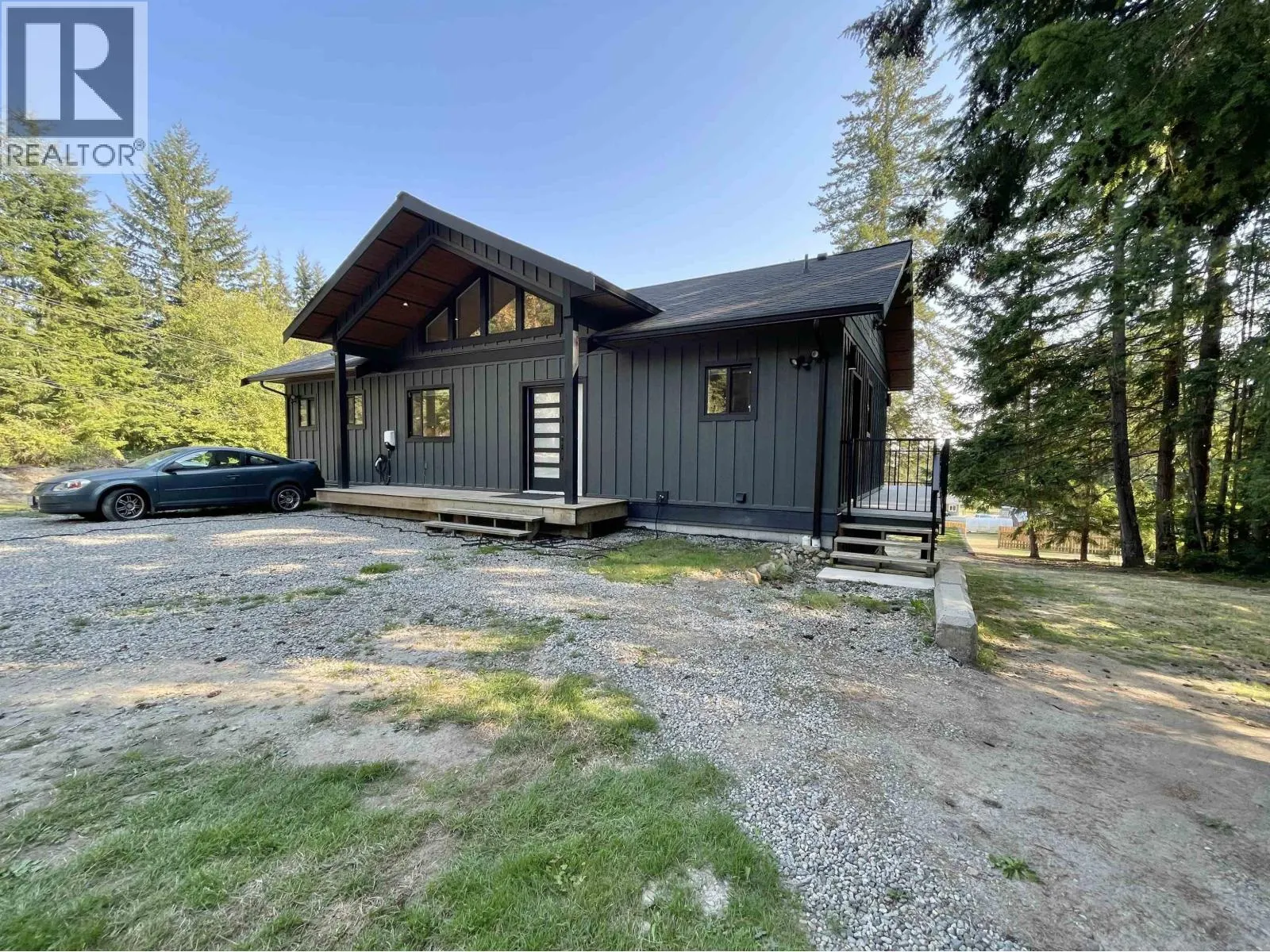 915 PAYNE ROAD