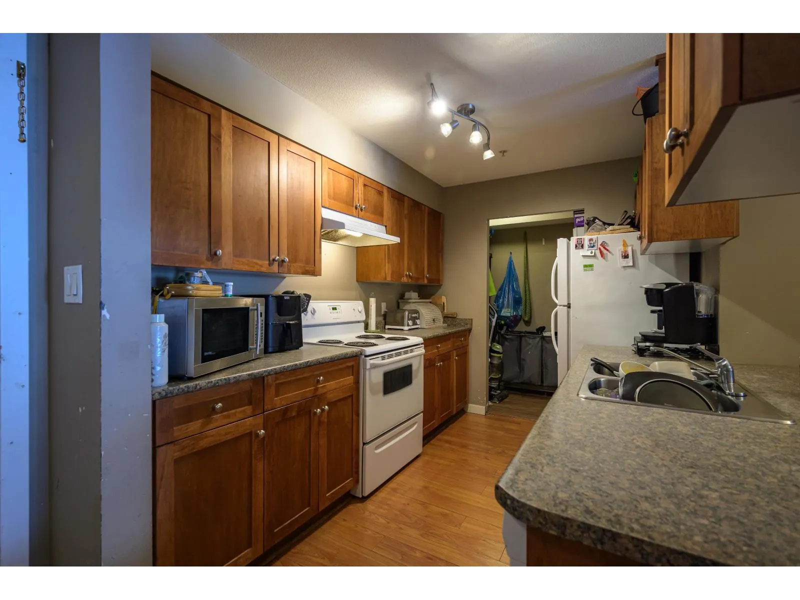 312 33960 OLD YALE ROAD