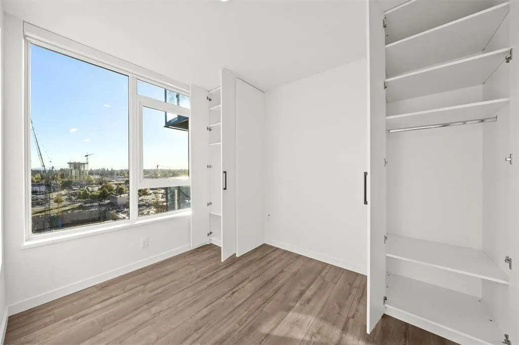 2208 13428 105 AVENUE