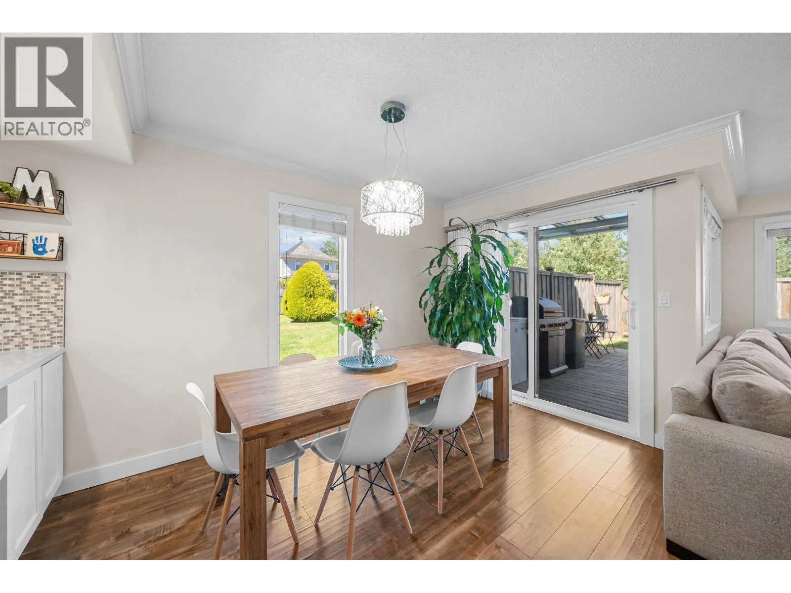 4800 TRIMARAN DRIVE