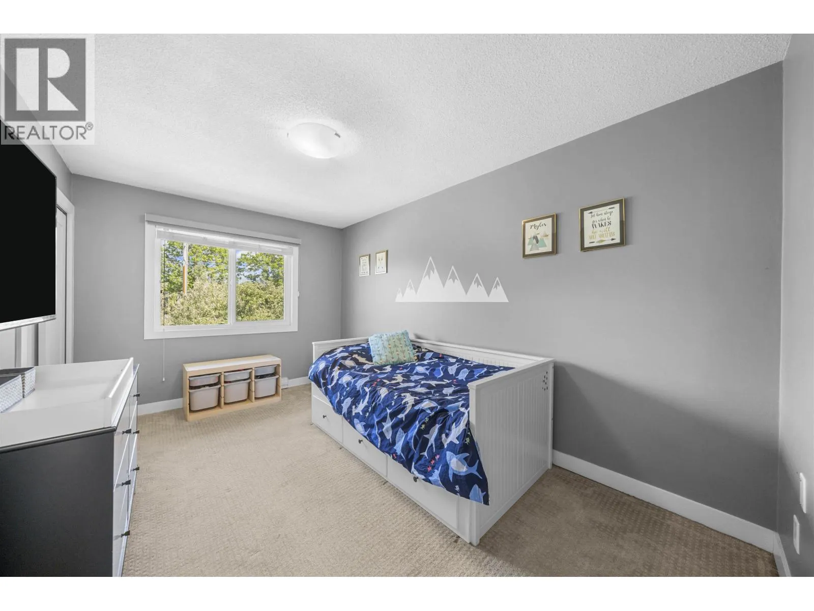 4800 TRIMARAN DRIVE