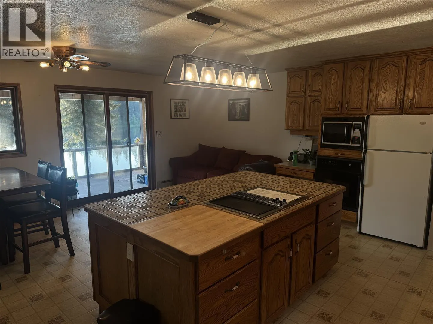624 TIBBLES ROAD
