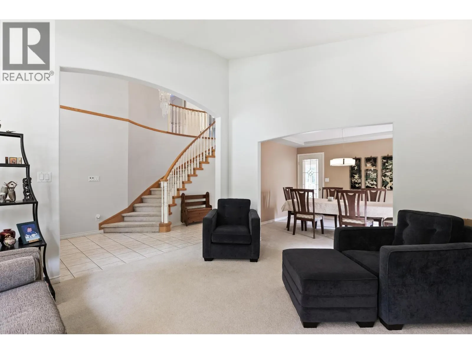 10610 238 STREET