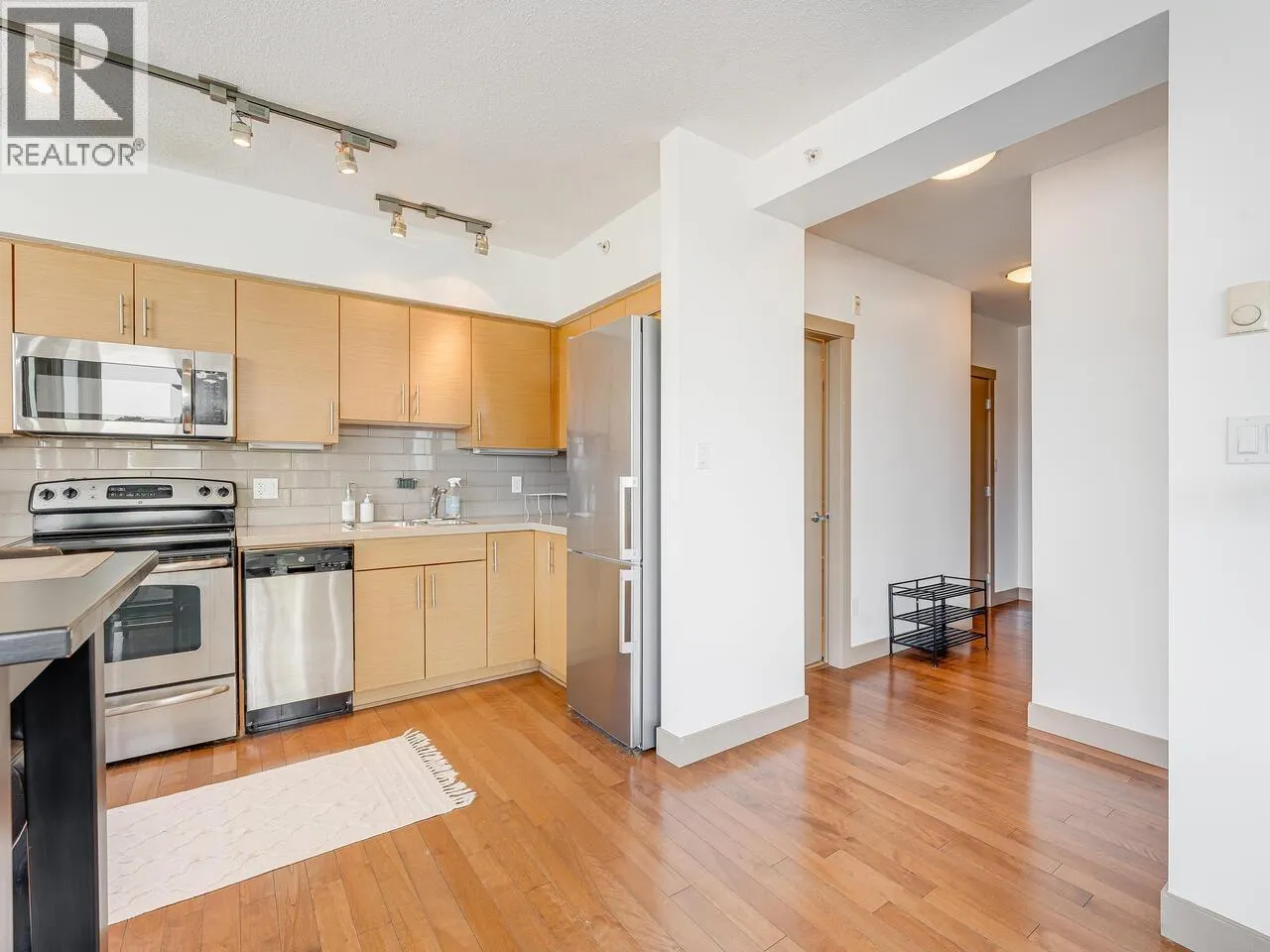 510 9009 CORNERSTONE MEWS