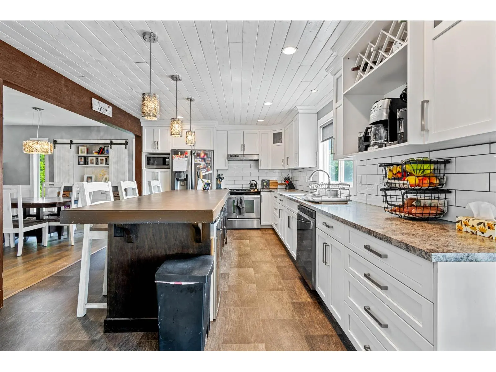 2300 MOUNTAIN DRIVE