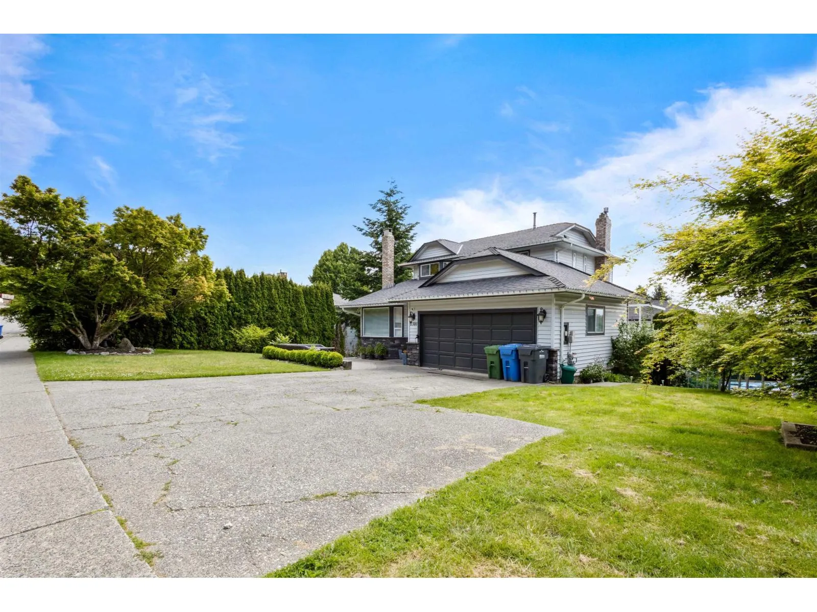 2300 MOUNTAIN DRIVE