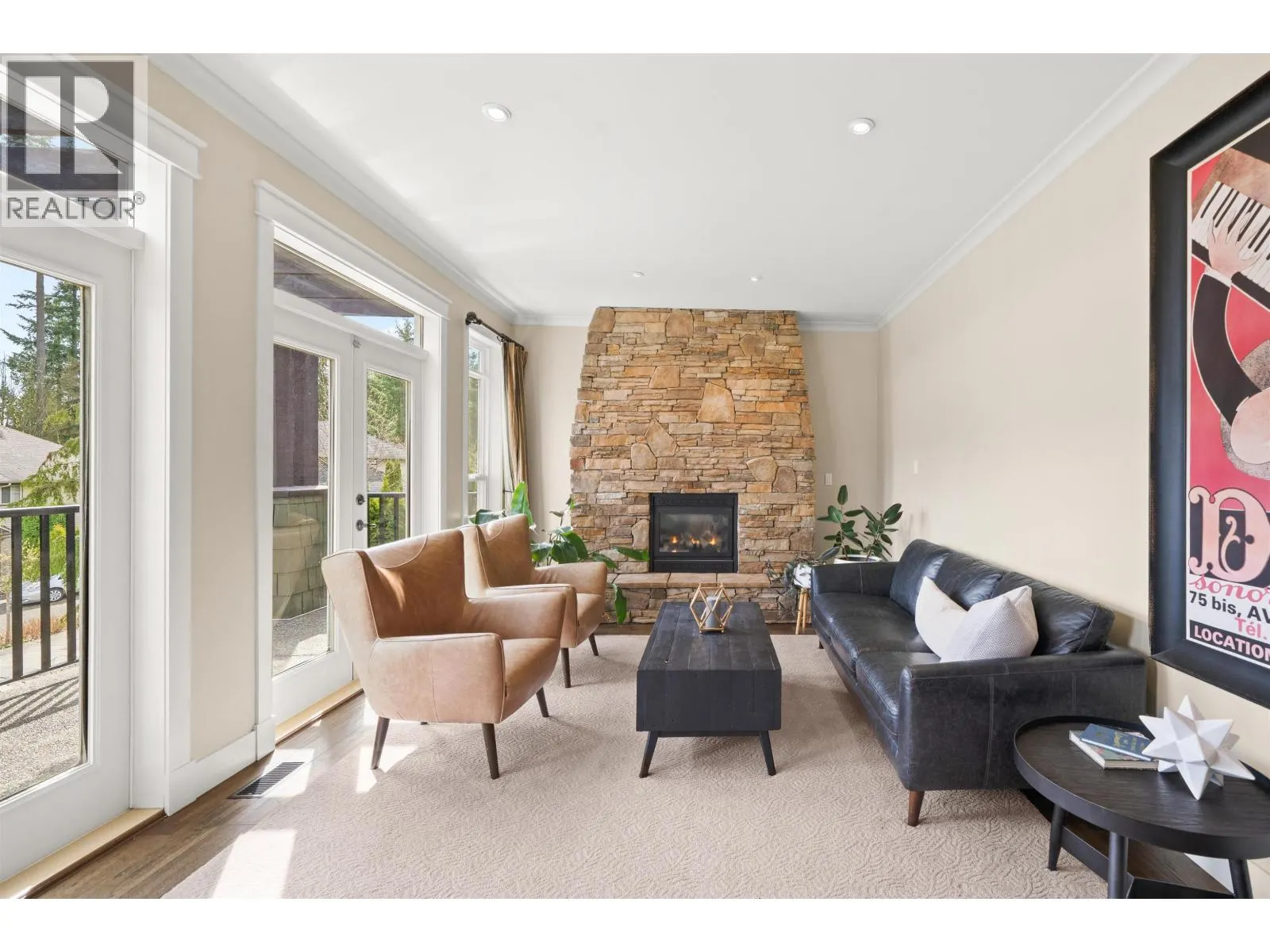2867 MCLAREN COURT