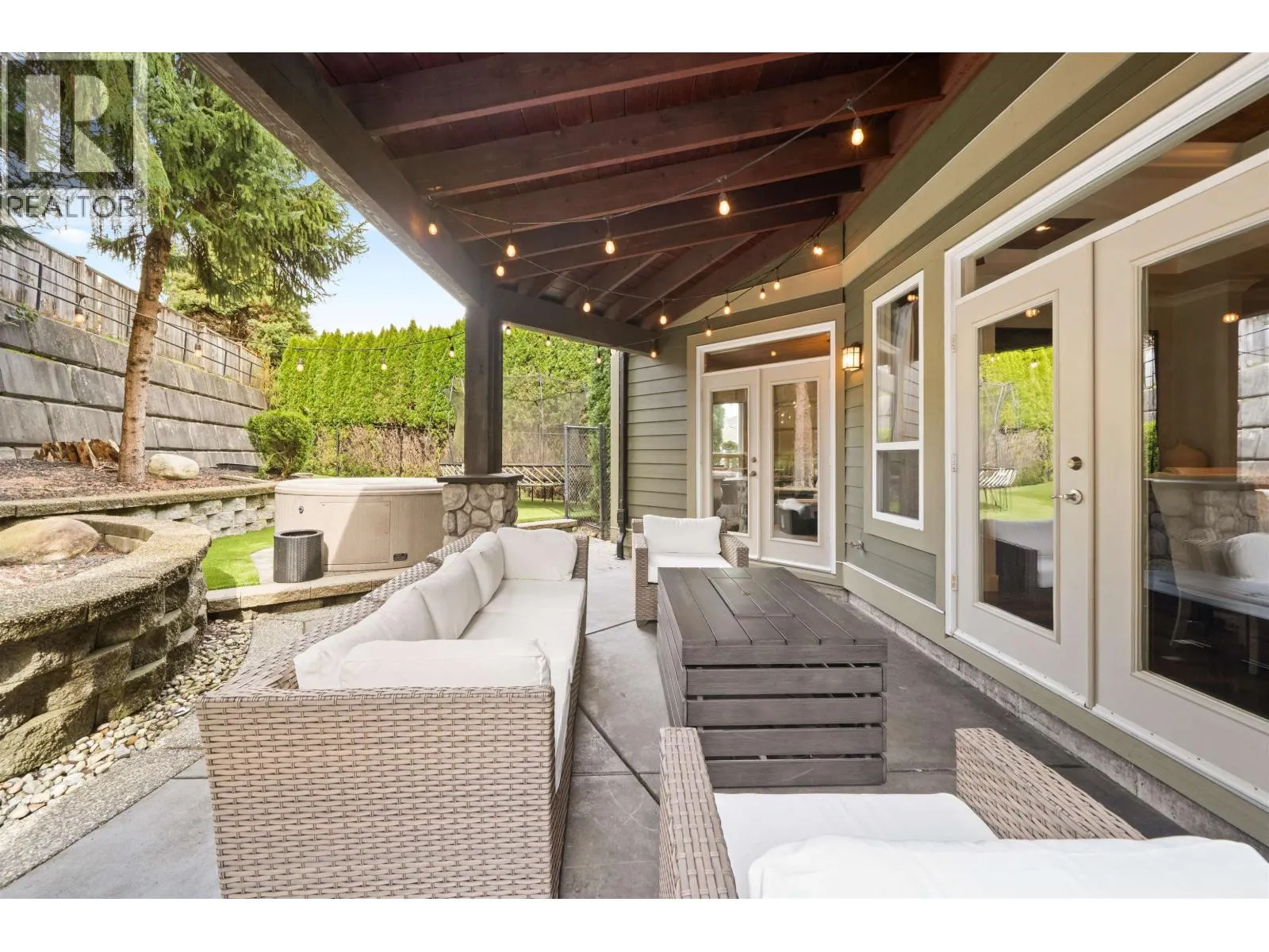 2867 MCLAREN COURT