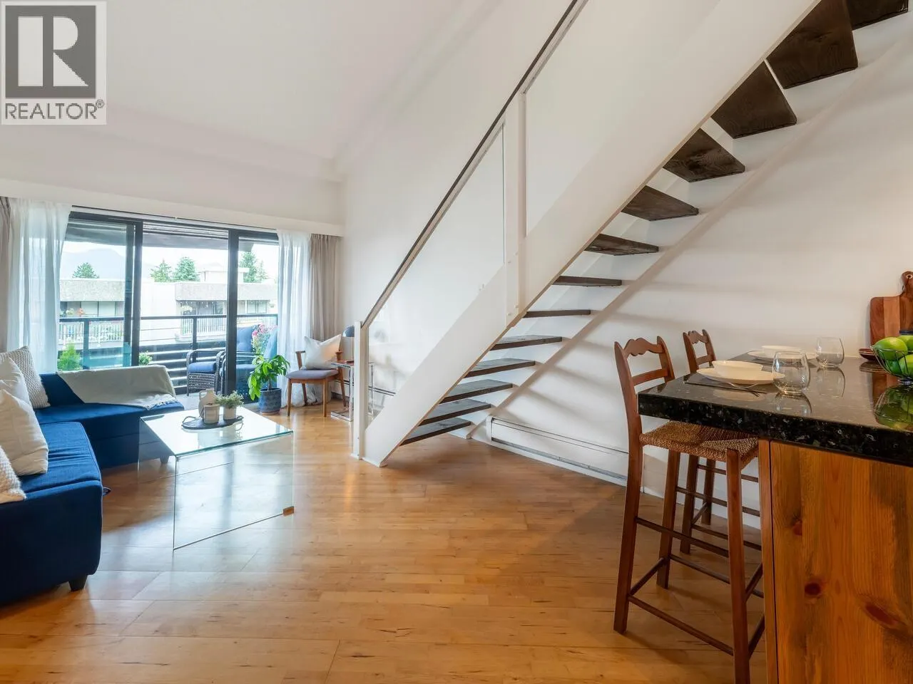 408 1549 KITCHENER STREET