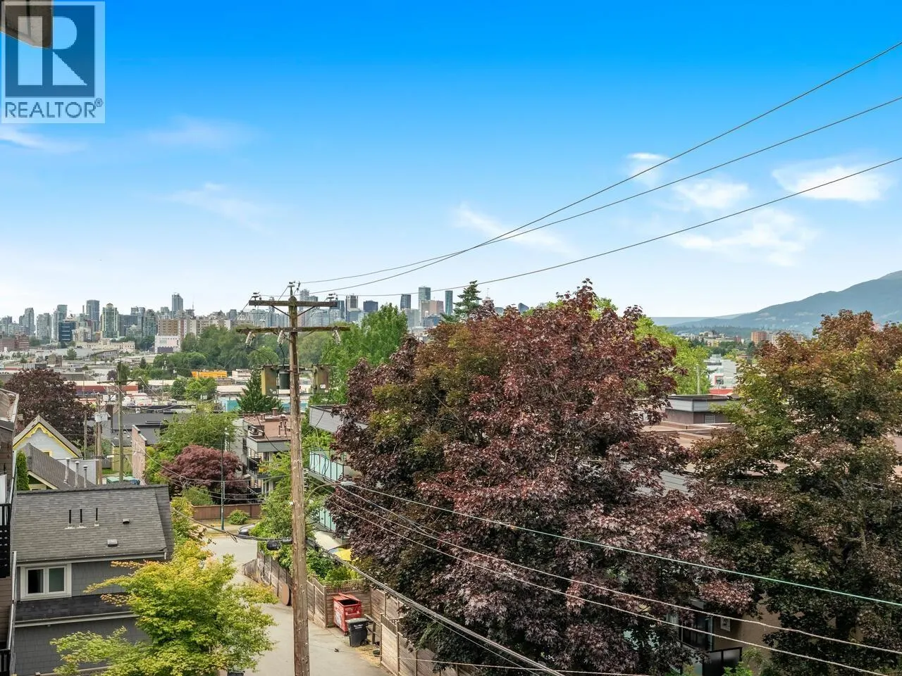 408 1549 KITCHENER STREET
