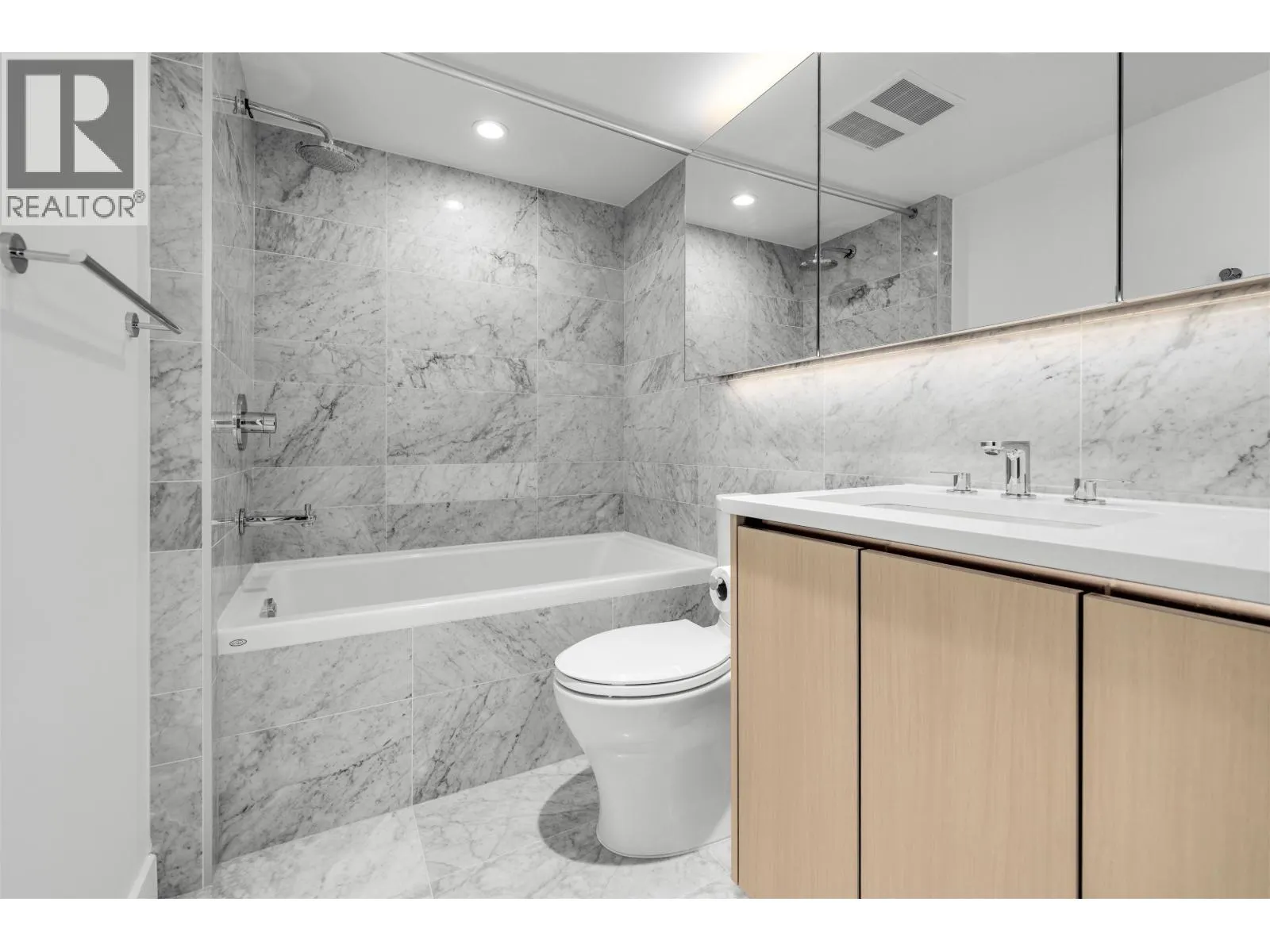 3003 455 SW MARINE DRIVE