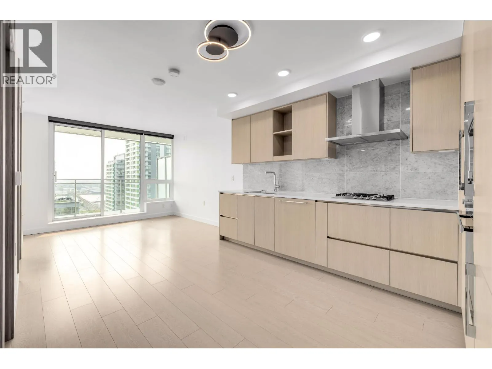 3003 455 SW MARINE DRIVE