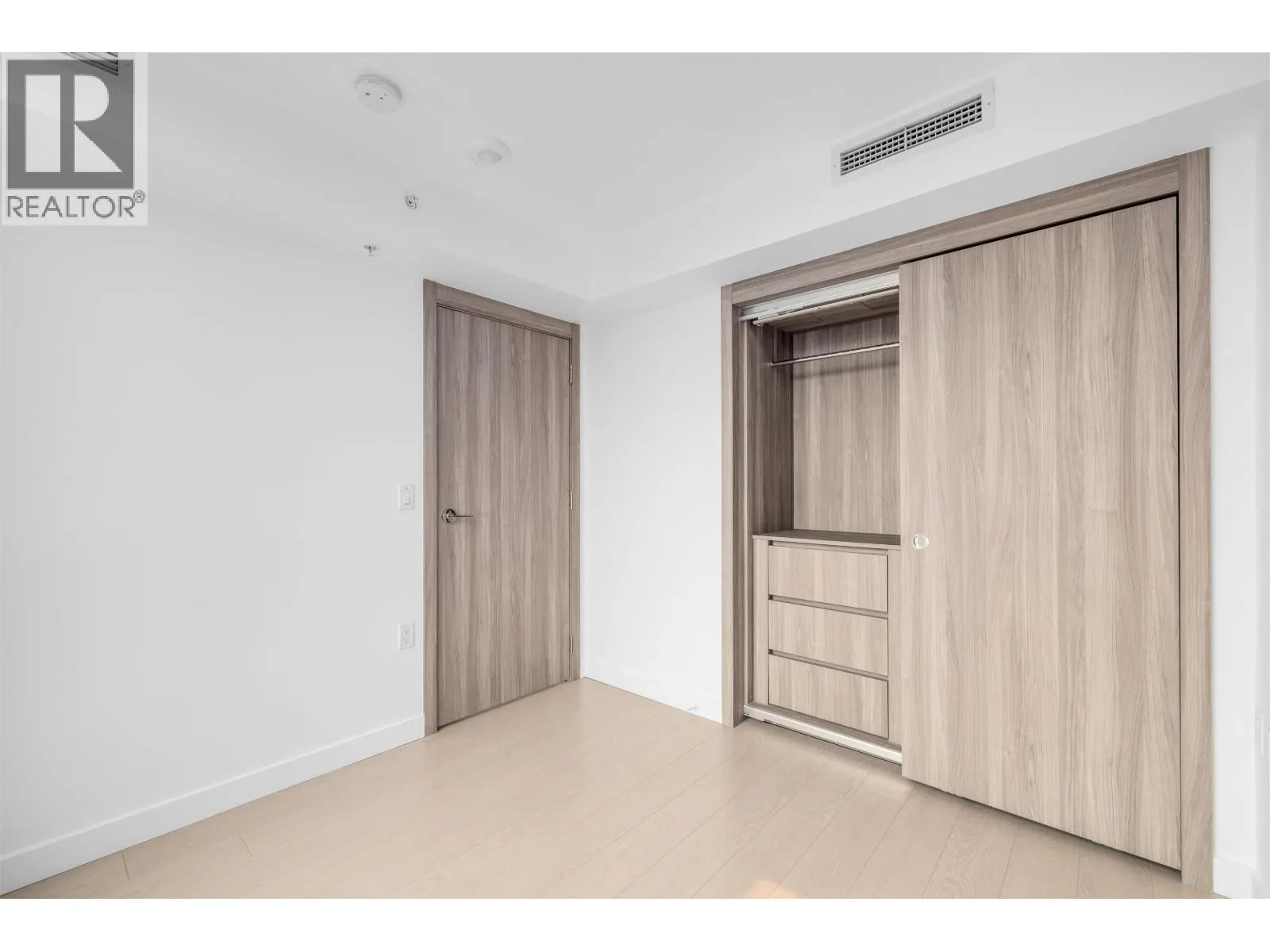 3003 455 SW MARINE DRIVE