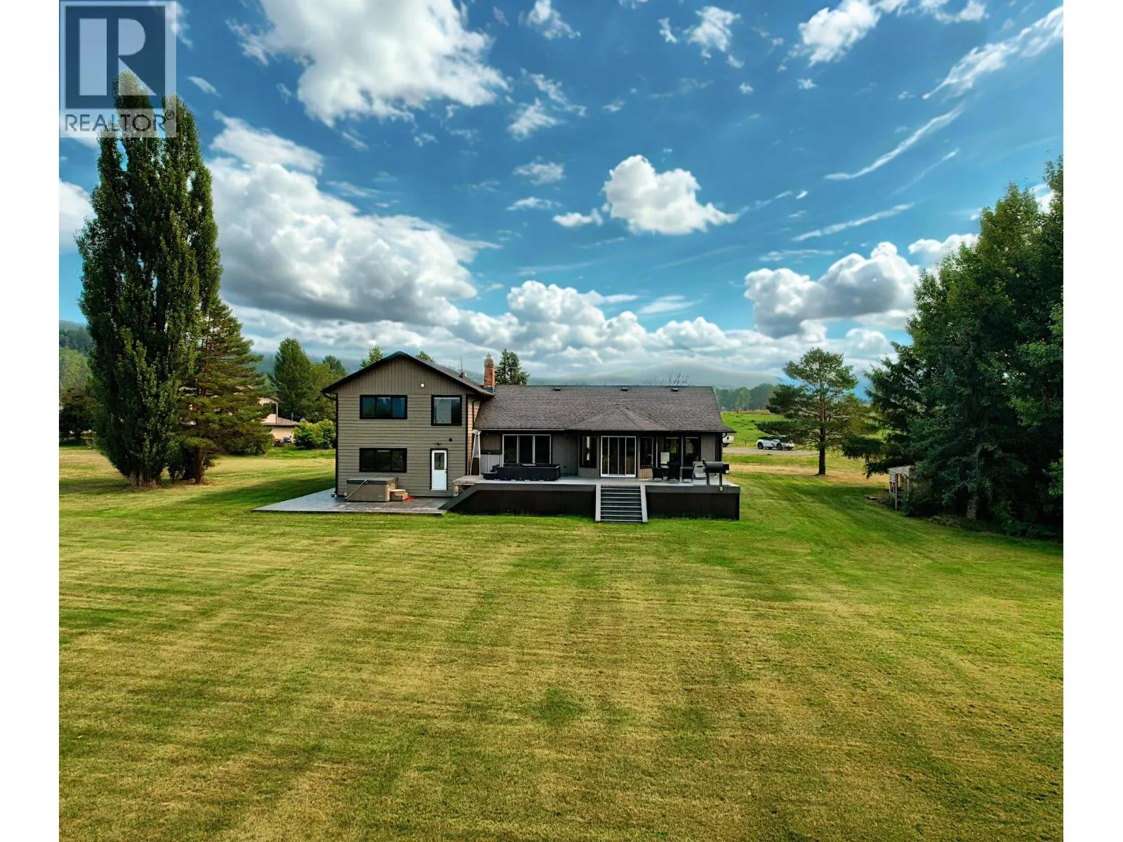 3483 ESTATE ROAD