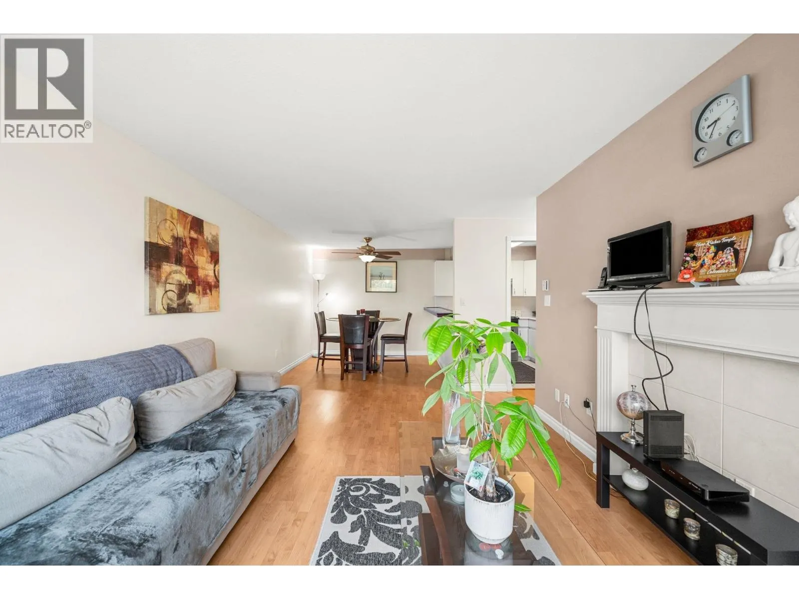 330 7480 ST. ALBANS ROAD