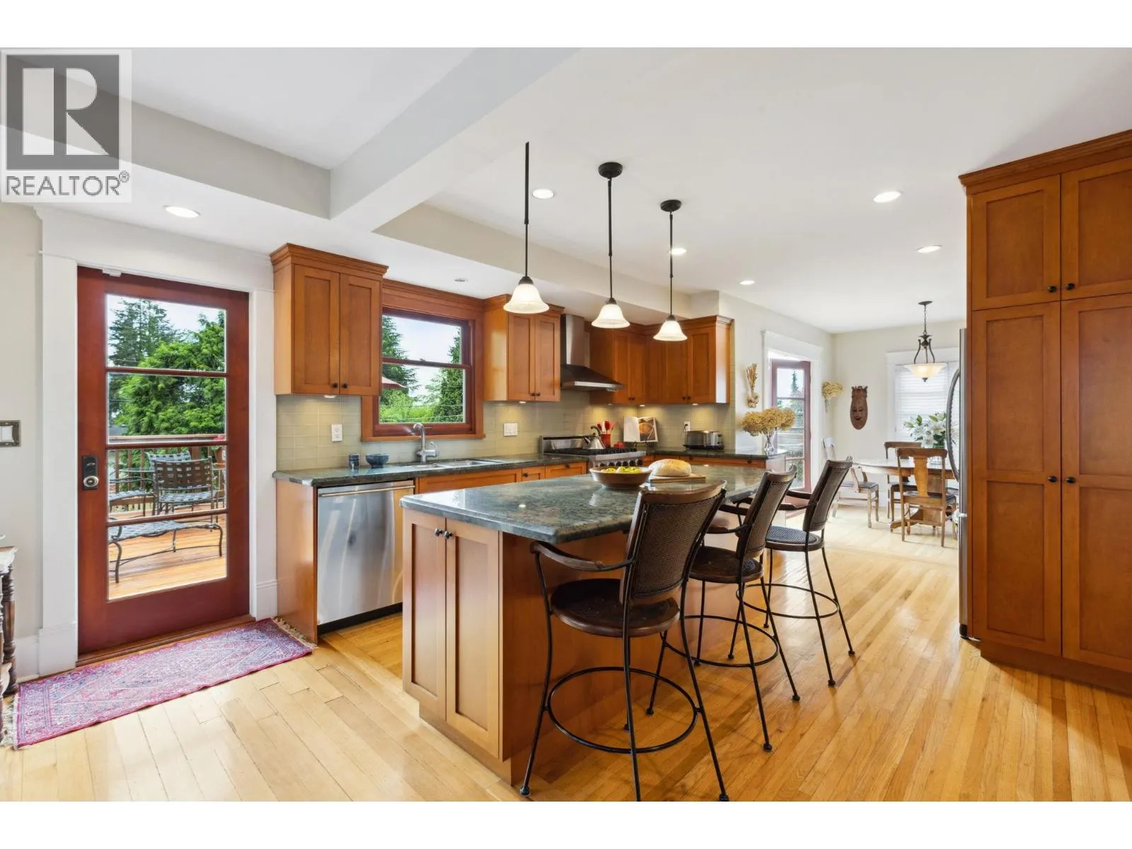349 E 24TH STREET
