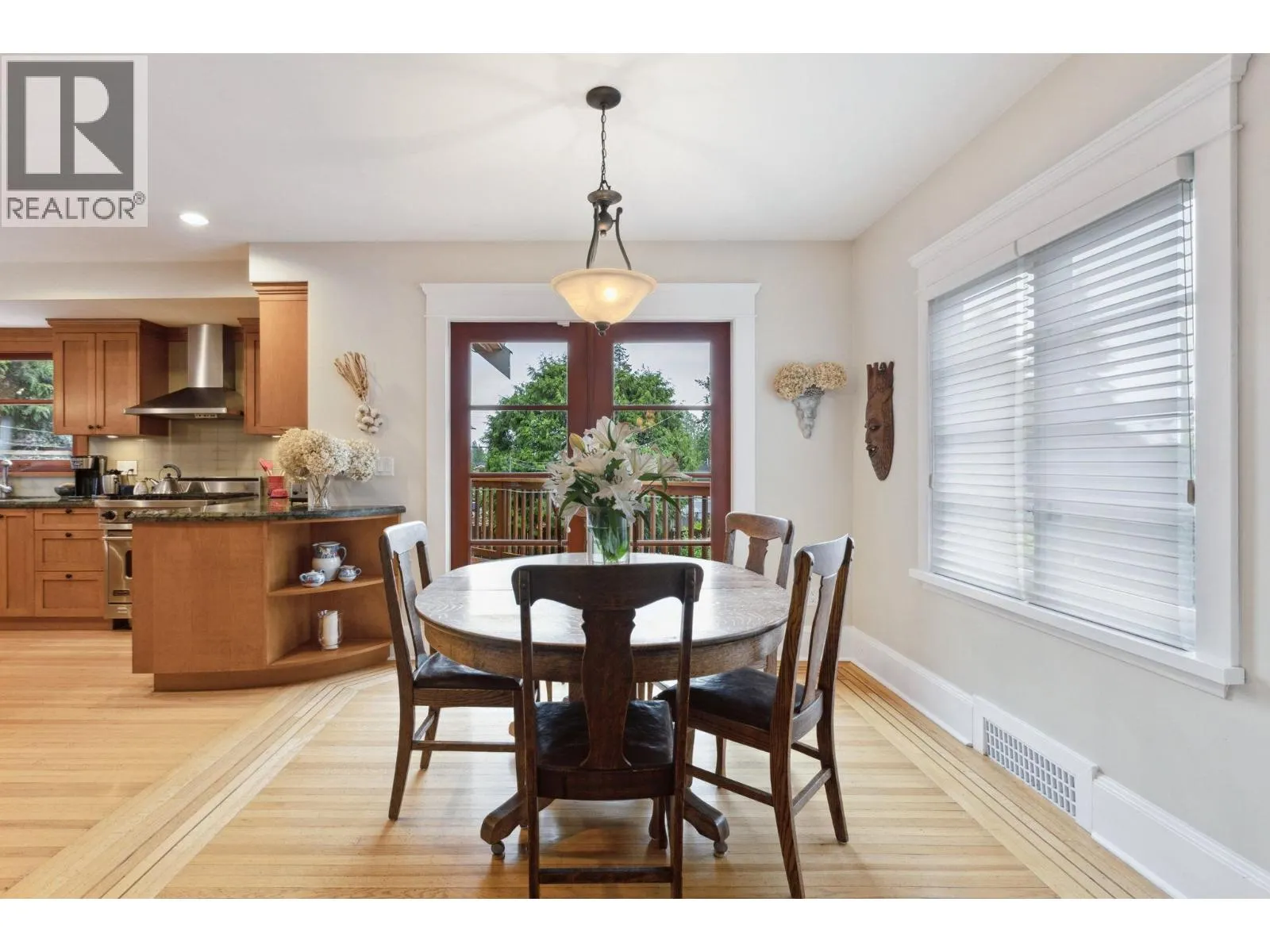 349 E 24TH STREET