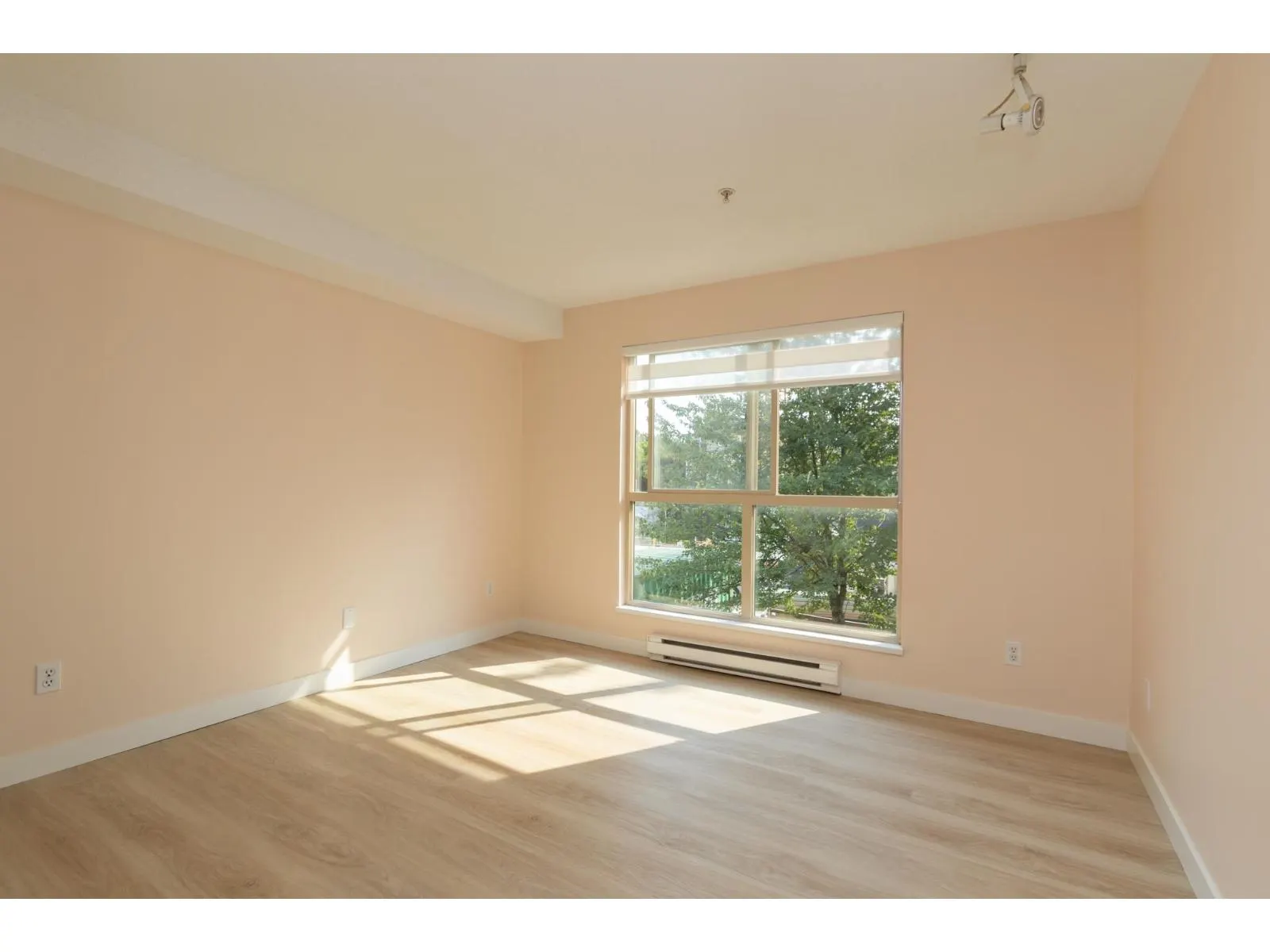 201 13780 76 AVENUE