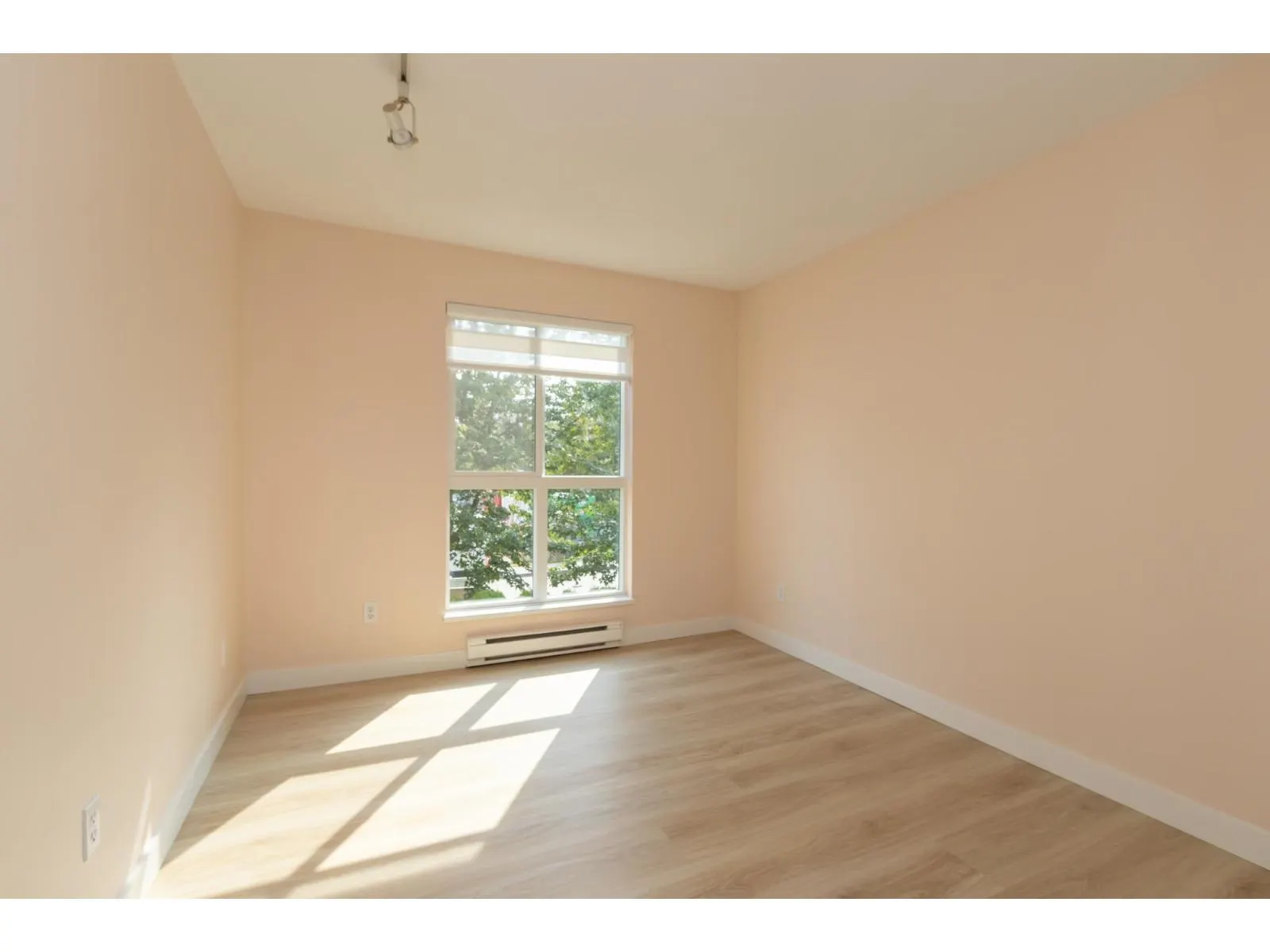 201 13780 76 AVENUE