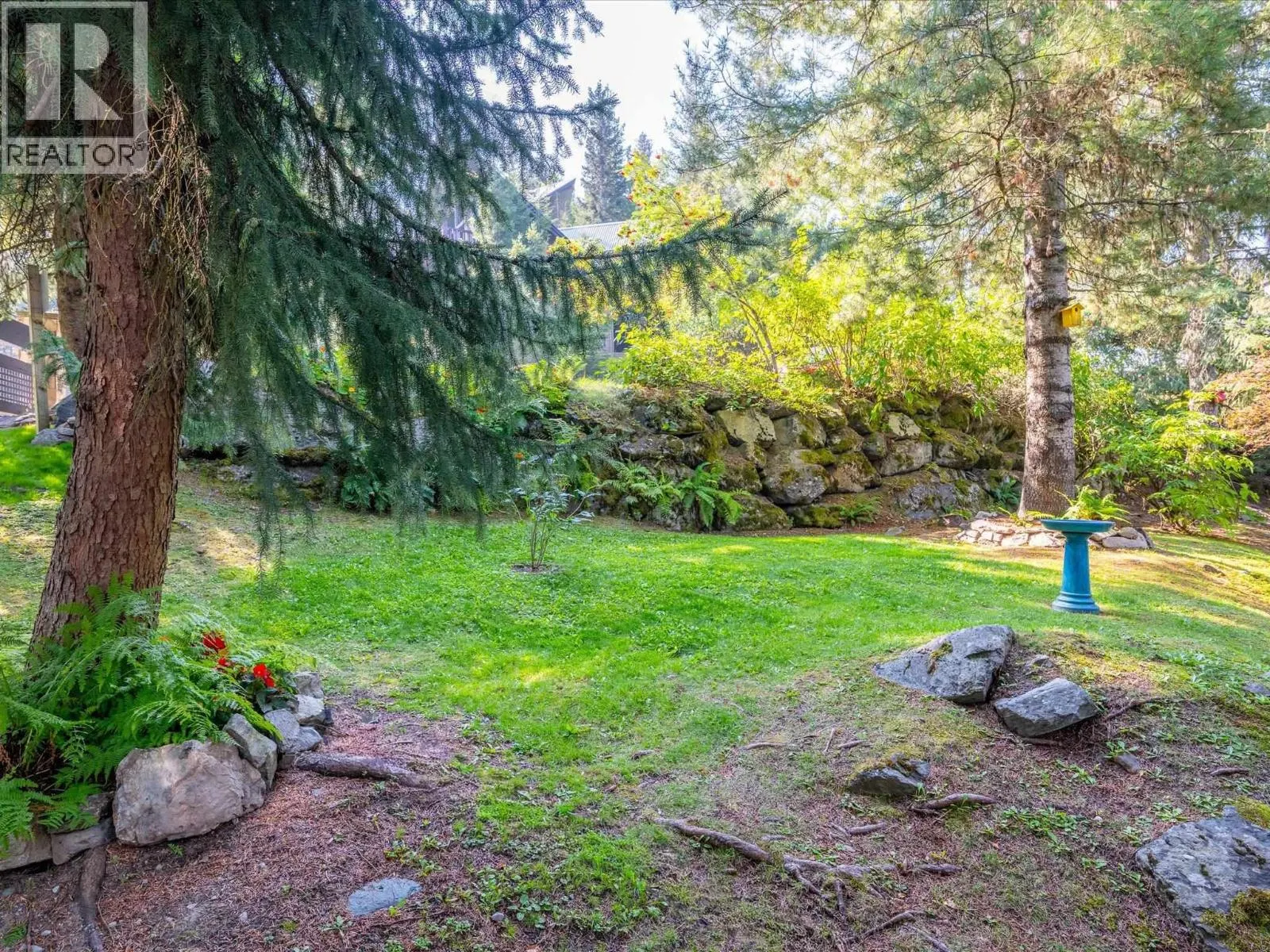 6 2217 MARMOT PLACE
