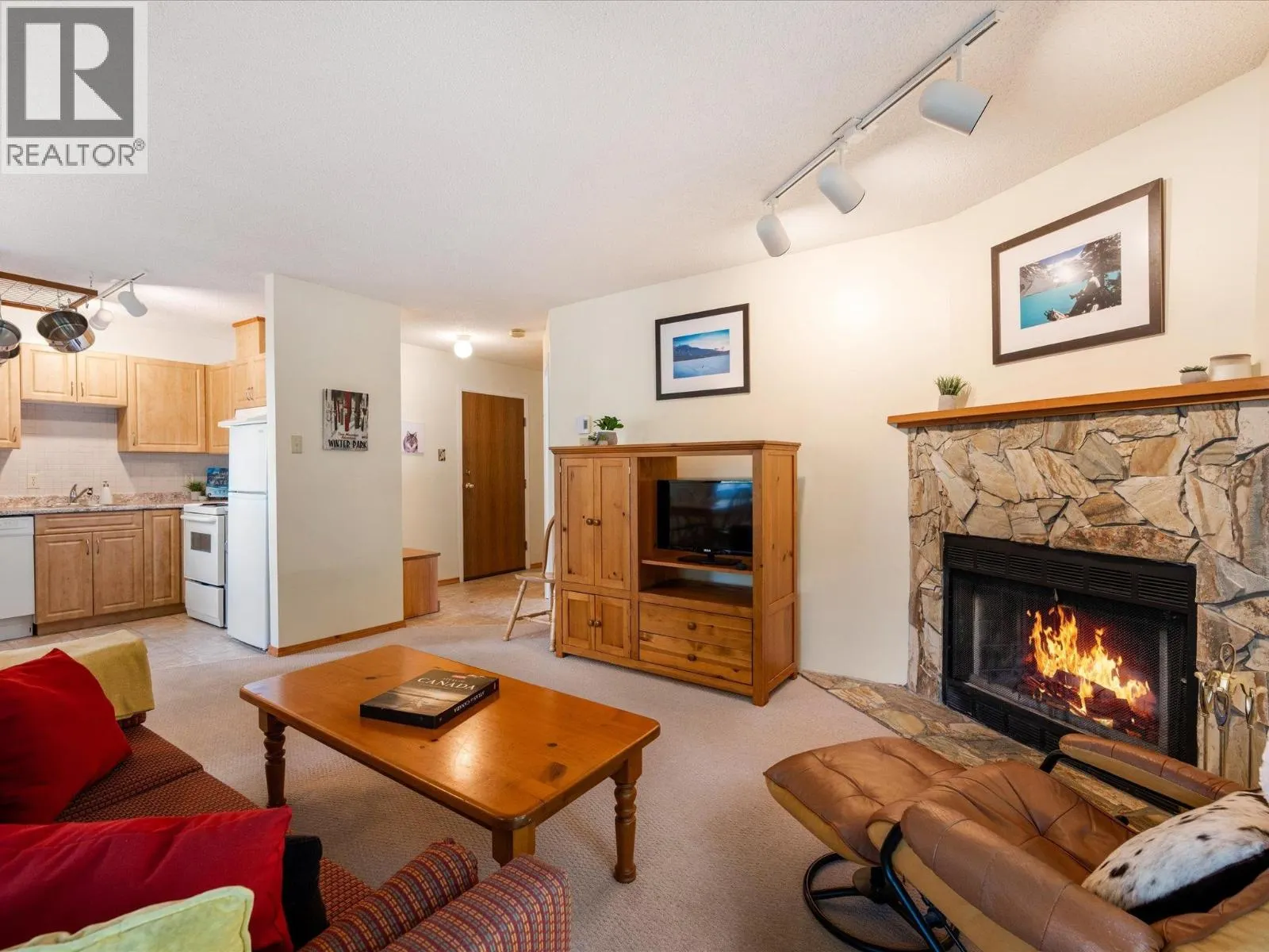 6 2217 MARMOT PLACE