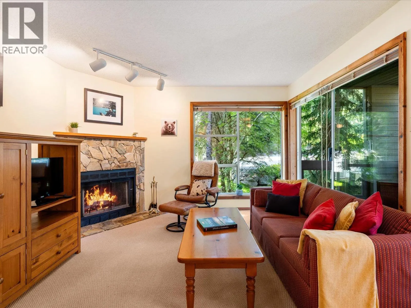 6 2217 MARMOT PLACE