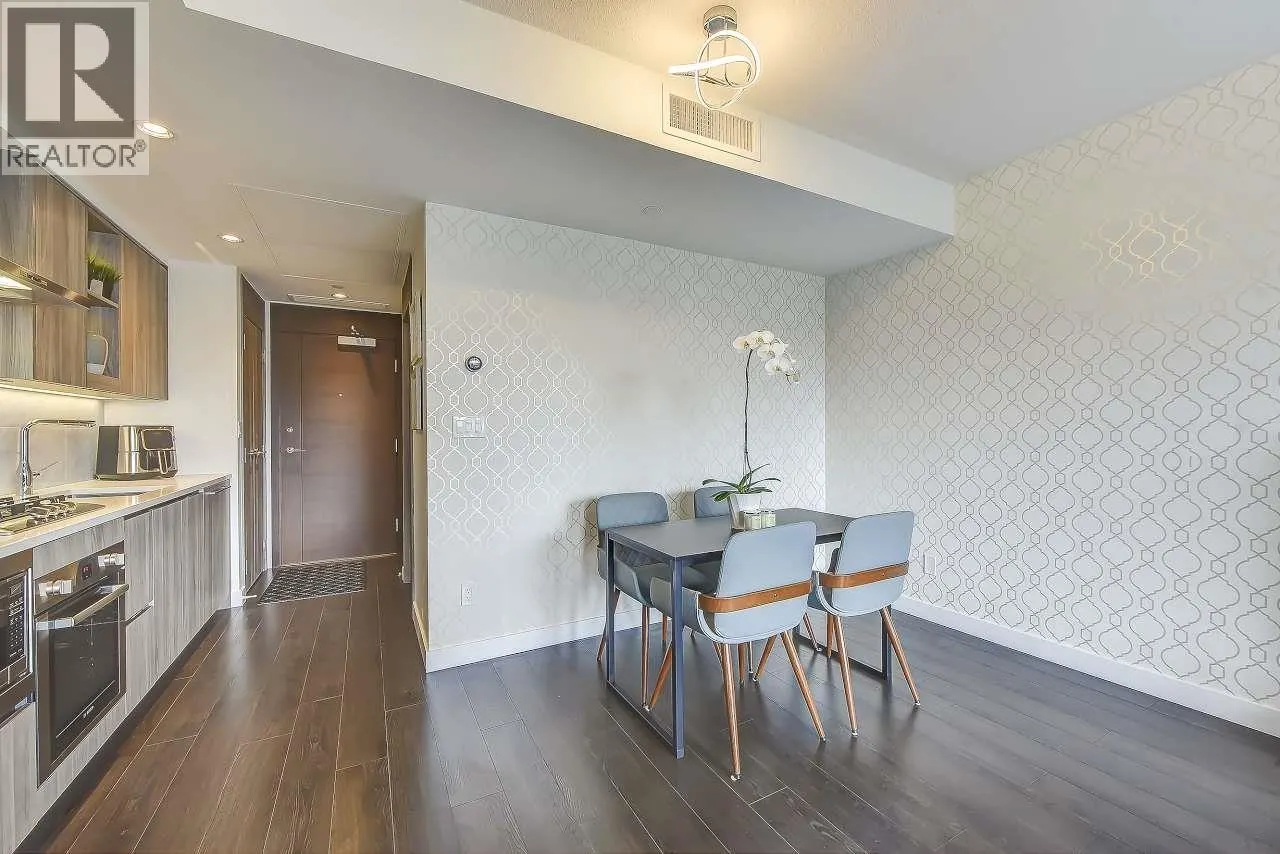 1010 4730 LOUGHEED HIGHWAY