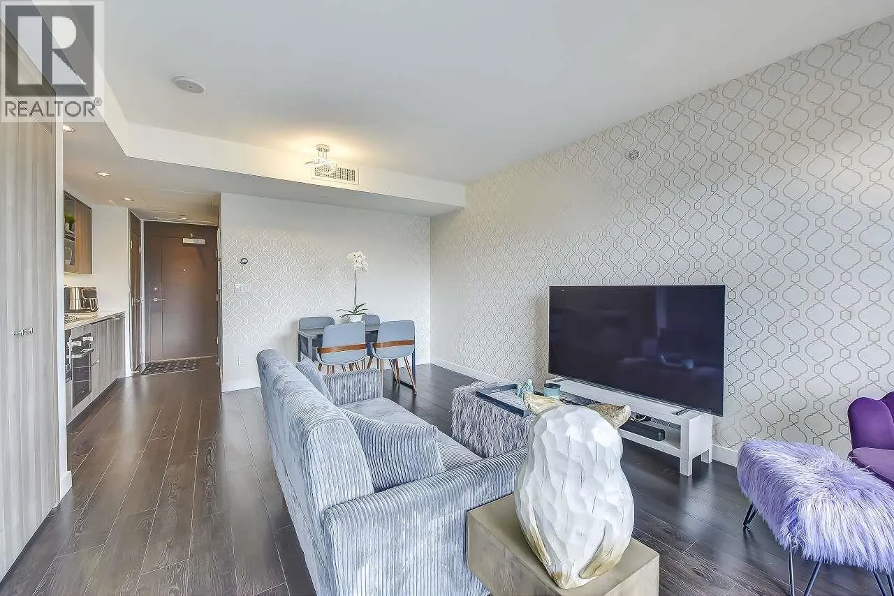 1010 4730 LOUGHEED HIGHWAY