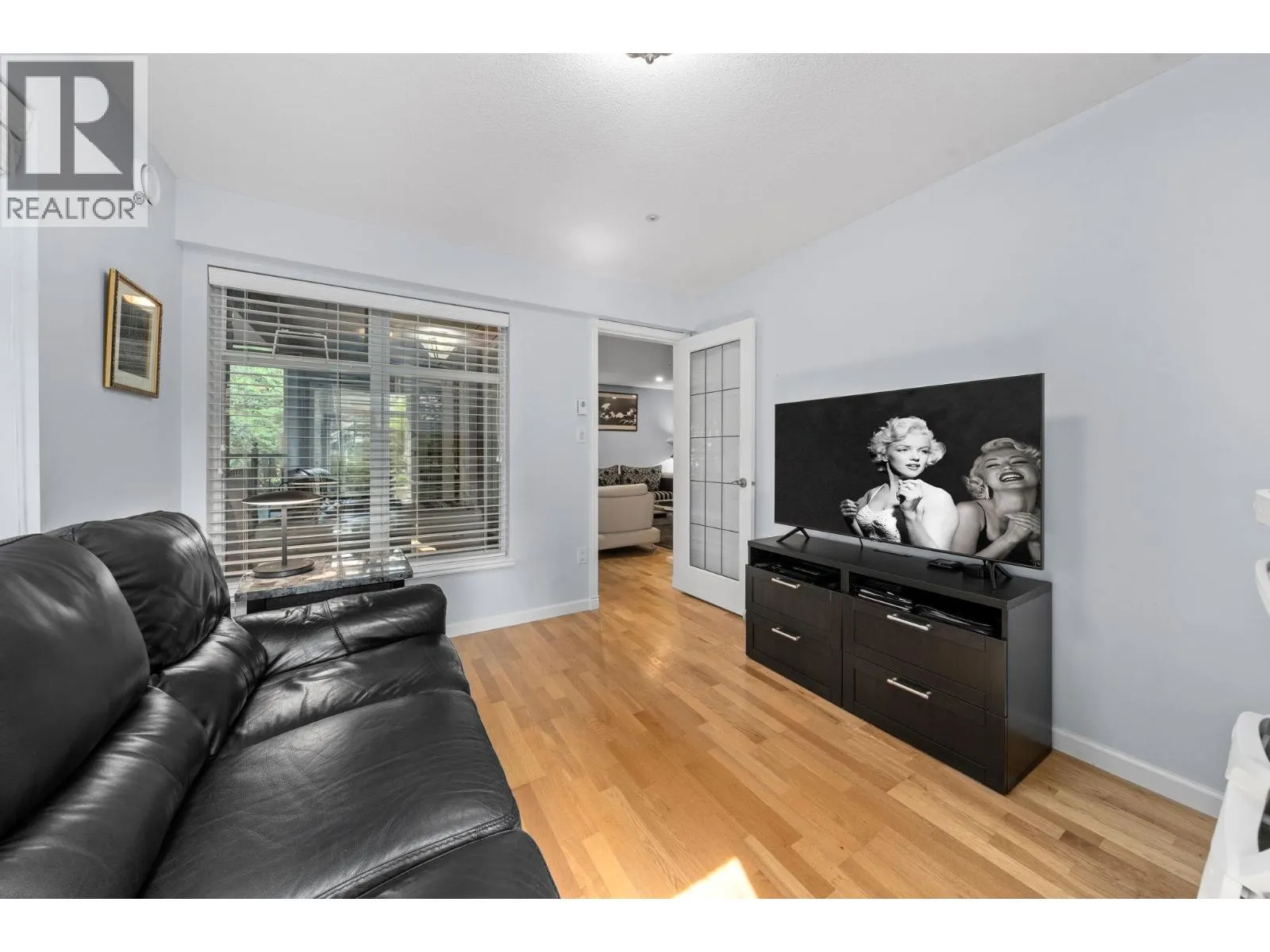 103 1144 STRATHAVEN DRIVE
