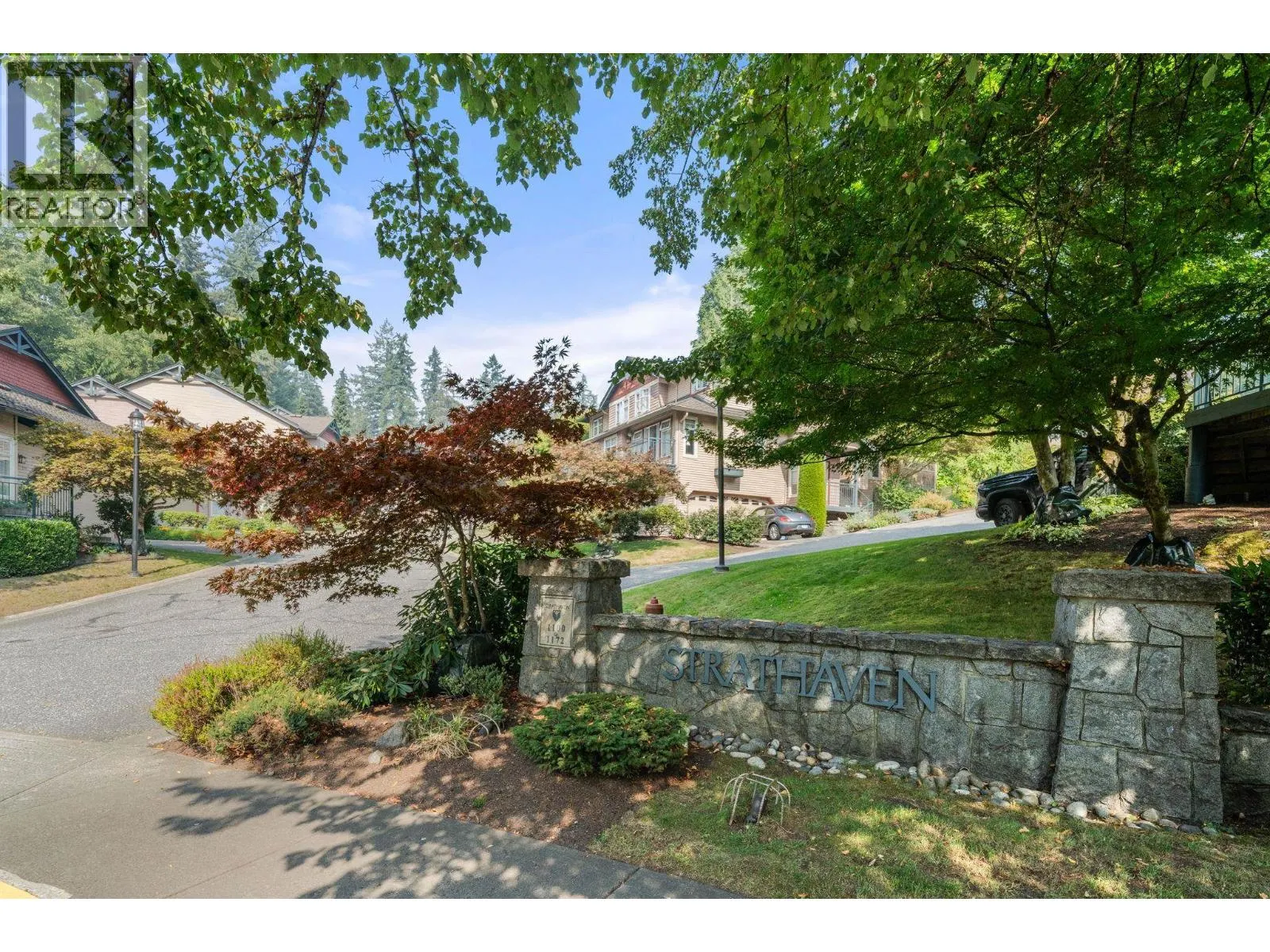 103 1144 STRATHAVEN DRIVE