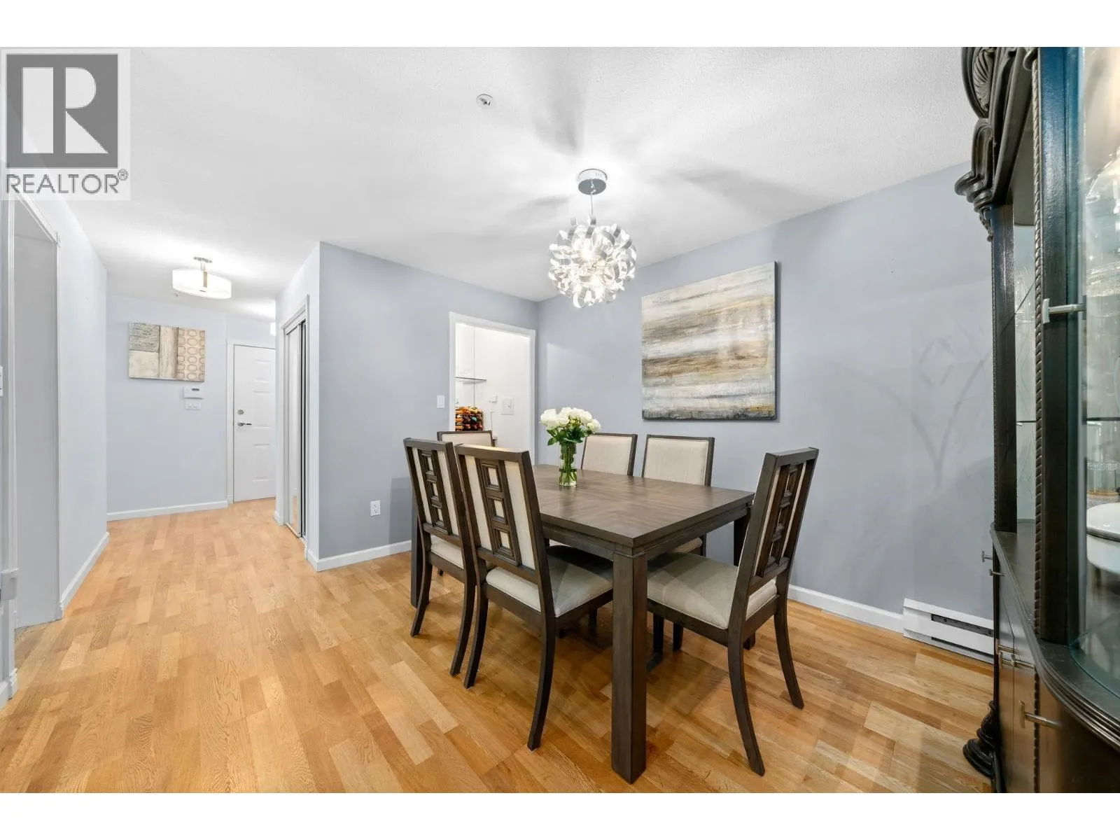 103 1144 STRATHAVEN DRIVE