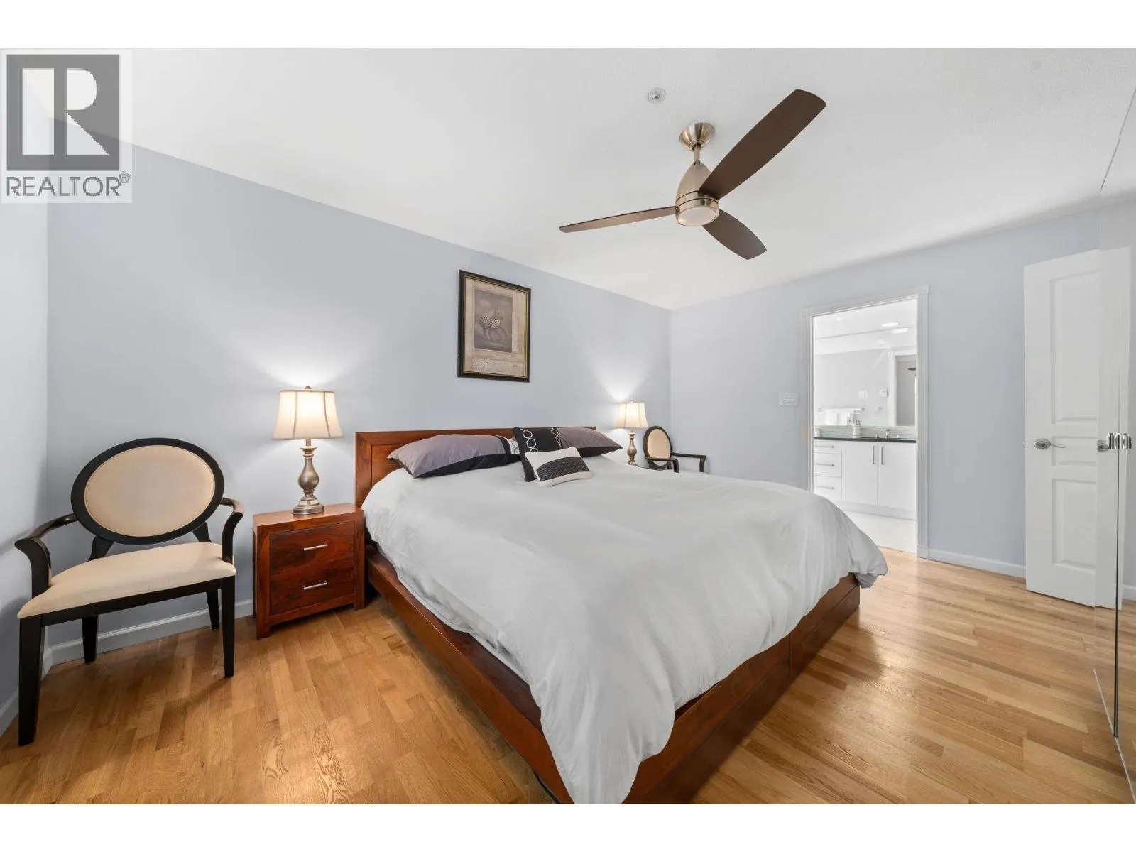 103 1144 STRATHAVEN DRIVE