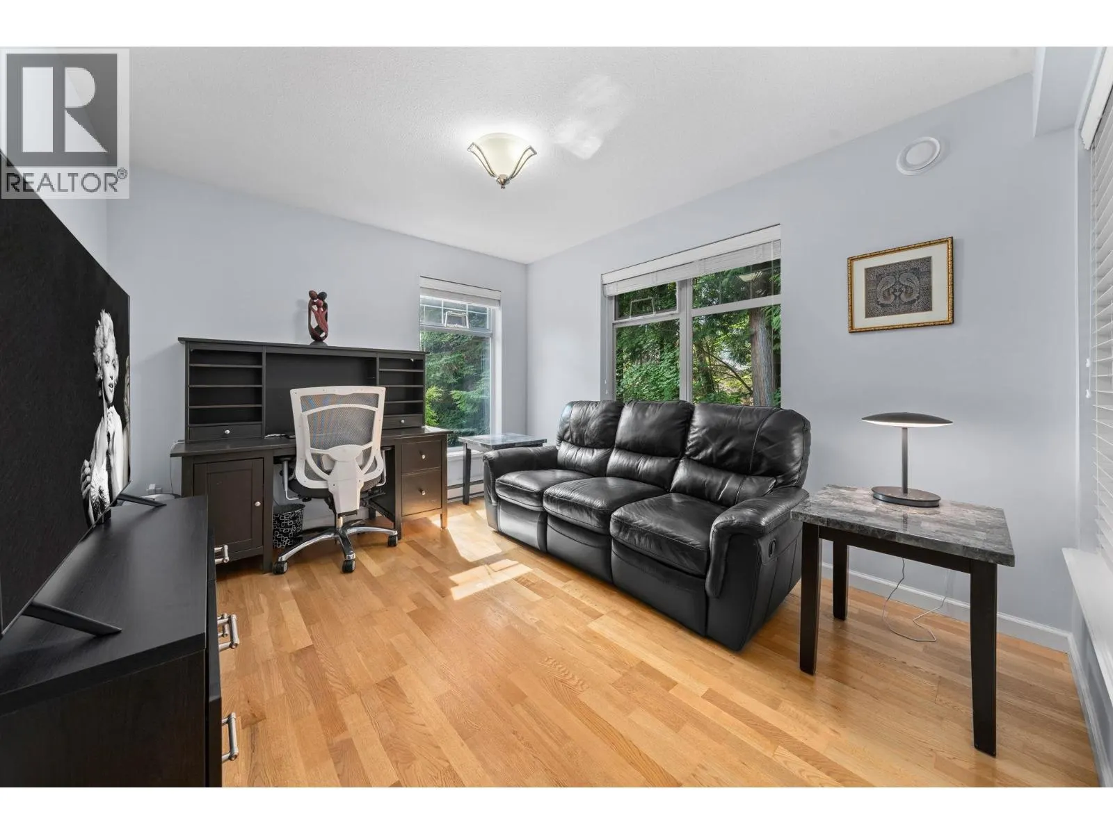 103 1144 STRATHAVEN DRIVE