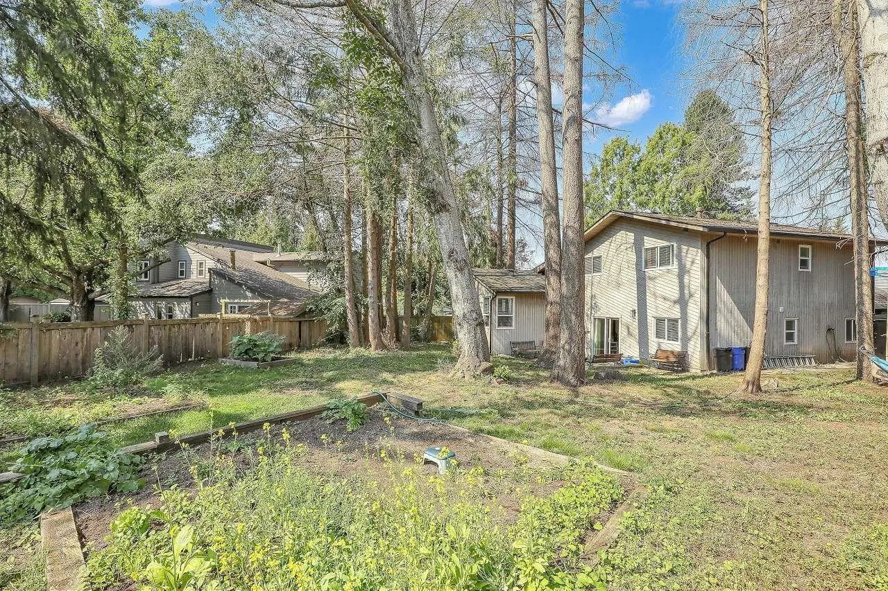 6854 UPPER CANYON PLACE