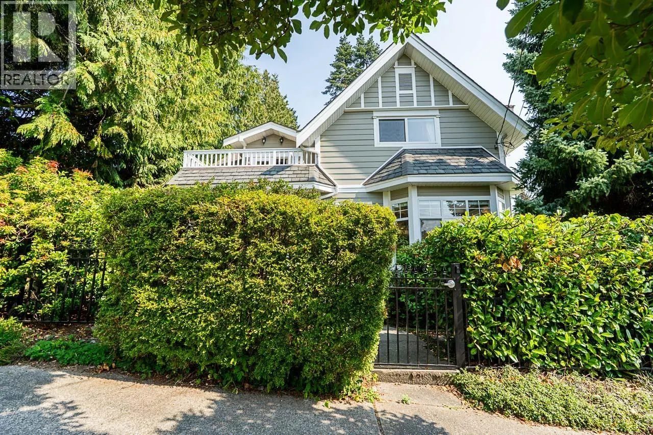 809 FOURTEENTH STREET